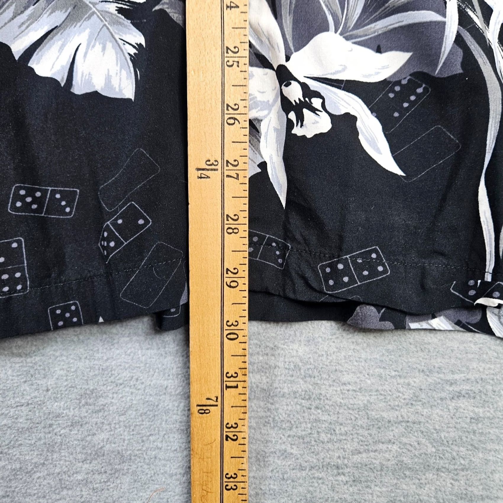 X-LARGE HAVANEYA Hawaiian Ablack Button Up Shirt black Flower Men’s Size XL Size US XL / EU 56 / 4 - 7 Thumbnail