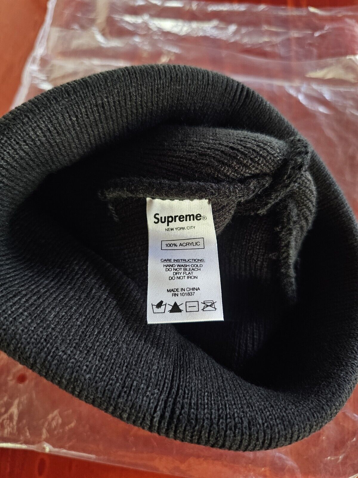 Supreme Supreme 1-800 Number Beanie in Black FW19, Deadstock Size ONE SIZE - 5 Thumbnail