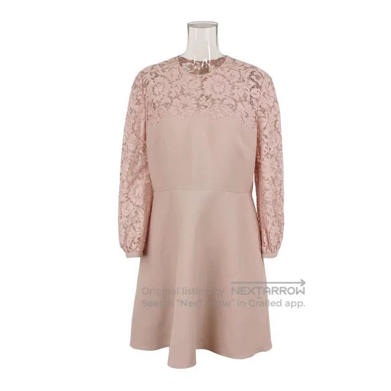 Valentino Valentino Pink lace dress Size M / US 6-8 / IT 42-44 - 1 Thumbnail