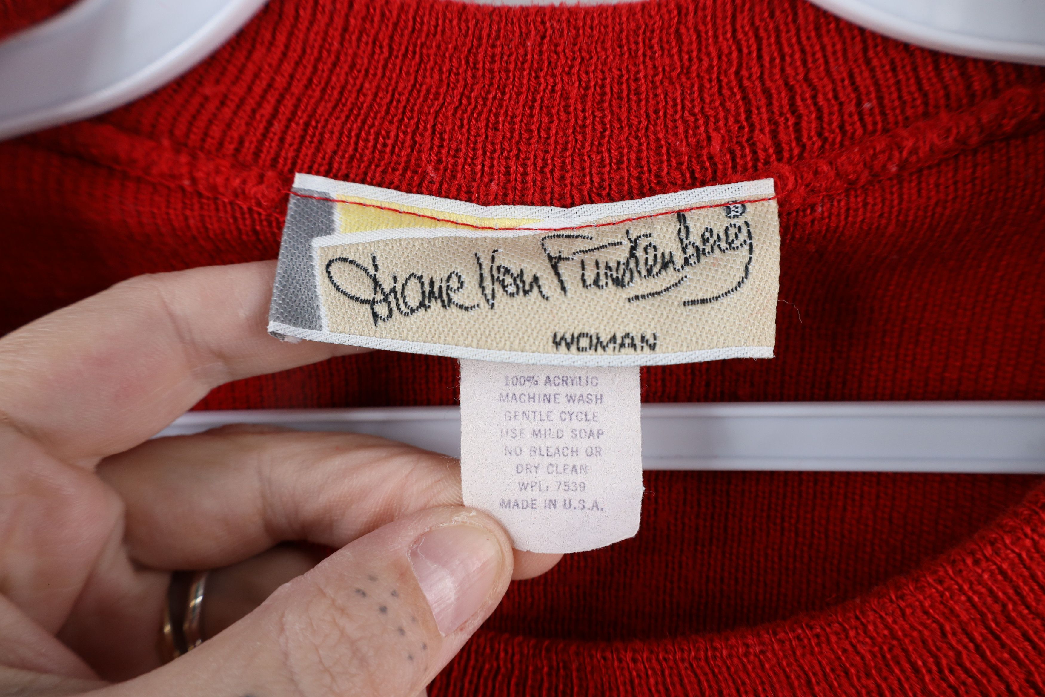 Diane von Furstenberg × Vintage Vintage 90s Diane Von Furstenberg Knit Crewneck Sweater Size XL / US 12-14 / IT 48-50 - 6 Thumbnail