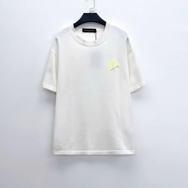 Louis Vuitton Louis Vuitton White Logo Cotton T-Shirt for Women 0089 Size XS / US 0-2 / IT 36-38 - 1 Thumbnail