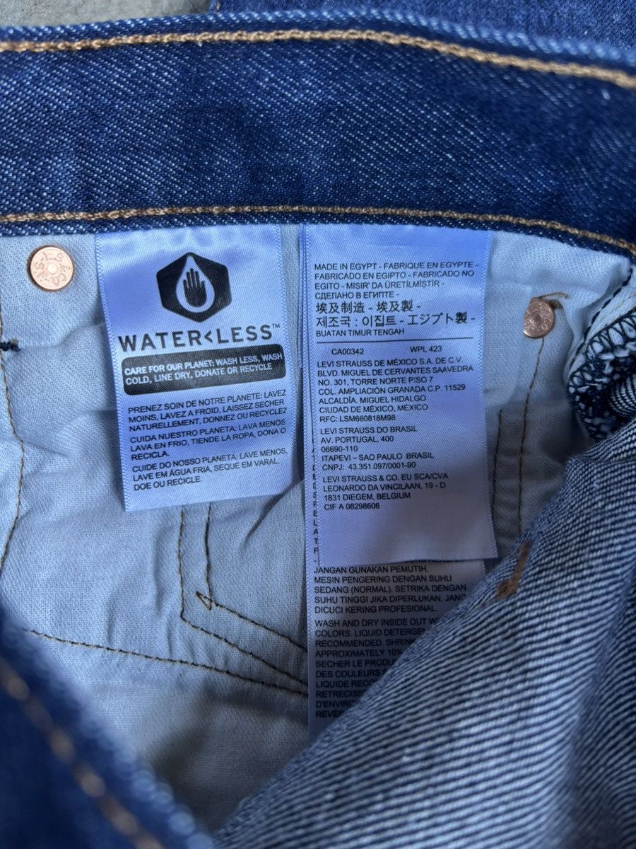 Levi's × Vintage Levi’s 501 Raw Denim Shrink-to-Fit Jeans Size US 36 / EU 52 - 6 Thumbnail