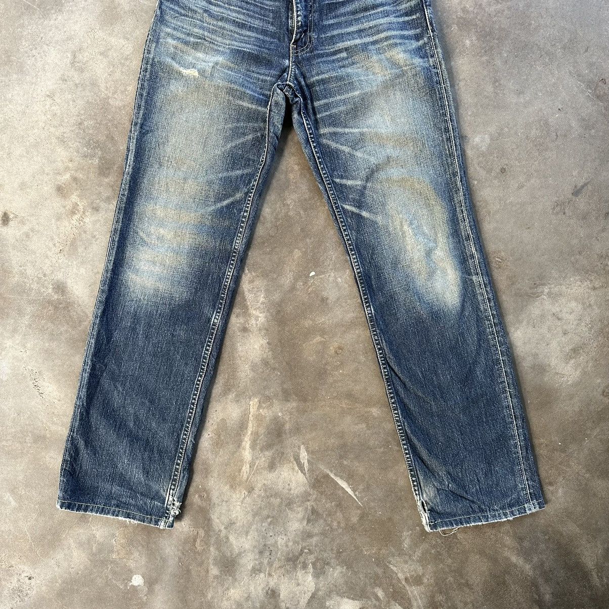 Japanese Brand W30🔥Vintage Levi’s 502 Distressed Faded Denim Sick Jean Pant Size US 30 / EU 46 - 2 Thumbnail