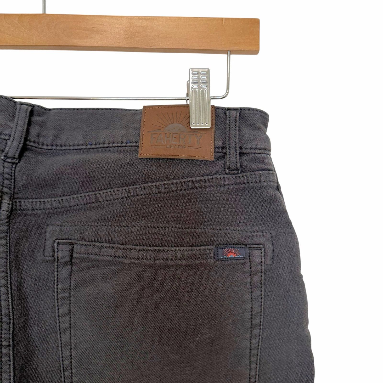Faherty Faherty Stretch Terry 5 Pocket Pants Sz 32x28 Size US 32 / EU 48 - 2 Thumbnail