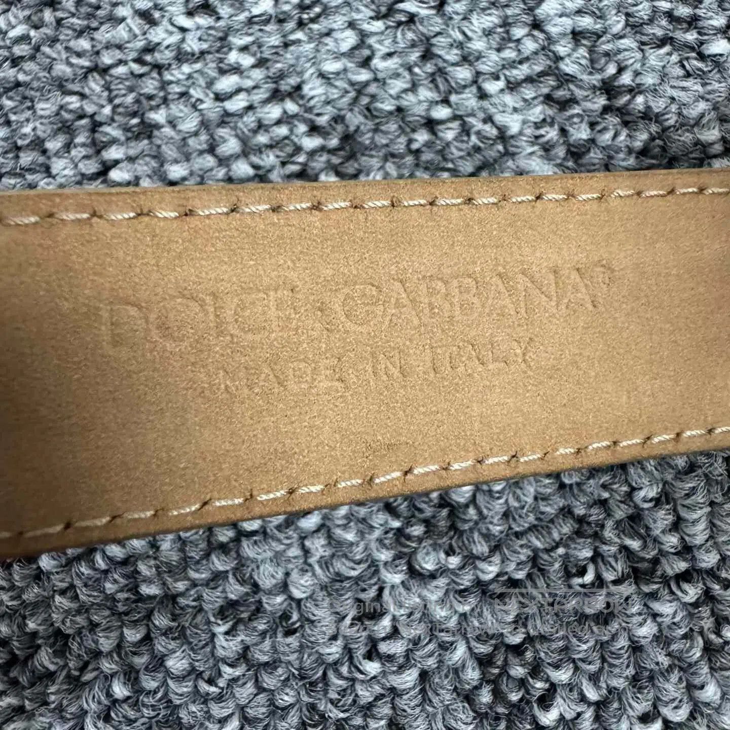 Dolce & Gabbana Dolce＆Gabbana size 40 Elegant color V-neck dress made of a Size M / US 6-8 / IT 42-44 - 5 Thumbnail