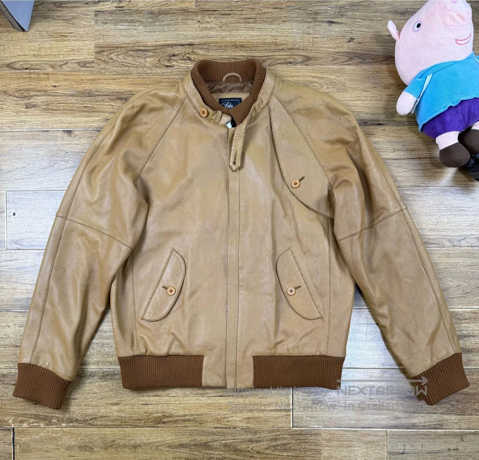 Saks Fifth Avenue Men's Leather Casual Baseball Jacket. Size US M / EU 48-50 / 2 - 1 Thumbnail