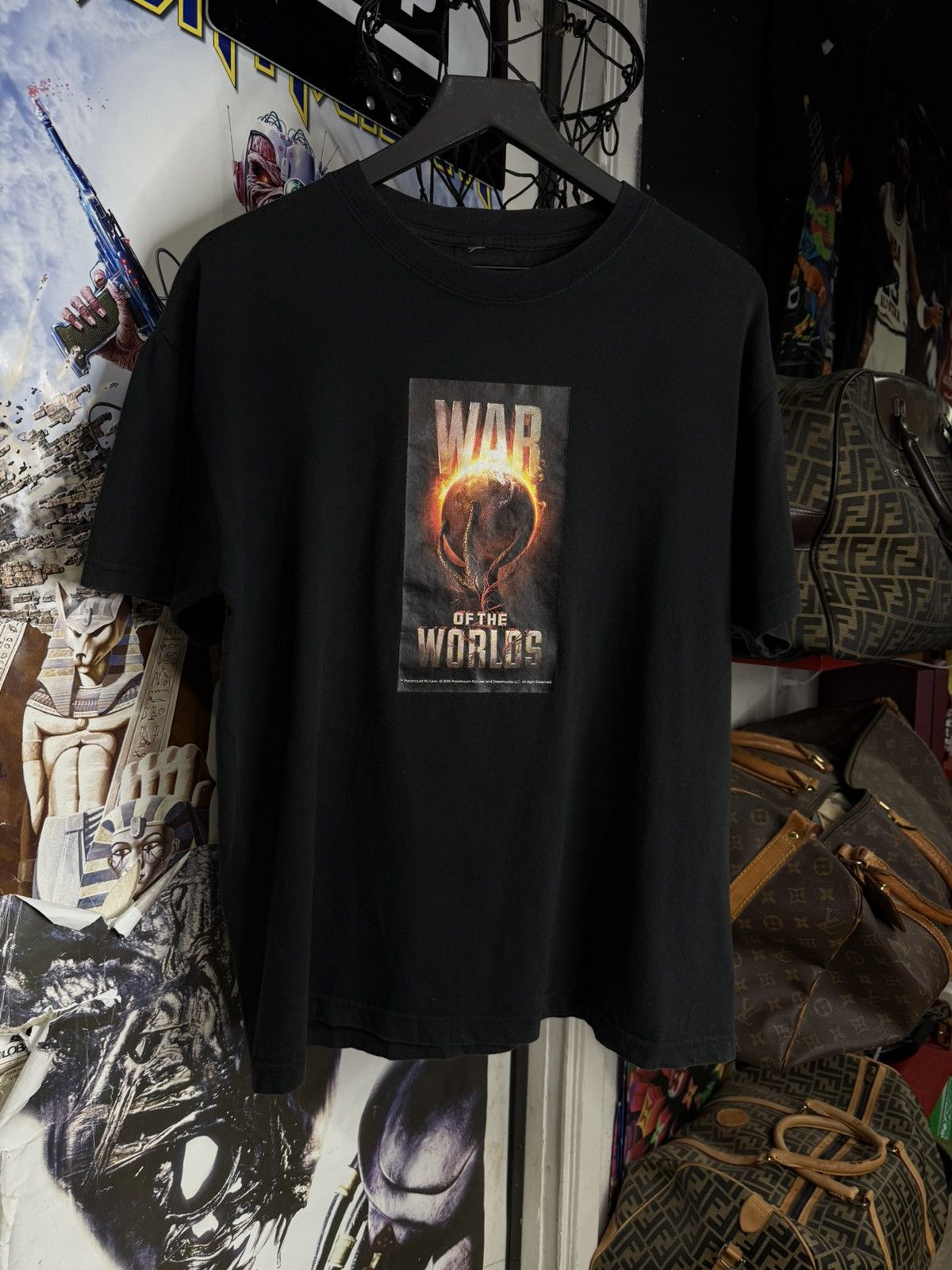 Vintage Vintage 05’ War of the Worlds T-Shirt Vtg Movie Tee Size Med Size US M / EU 48-50 / 2 - 1 Thumbnail
