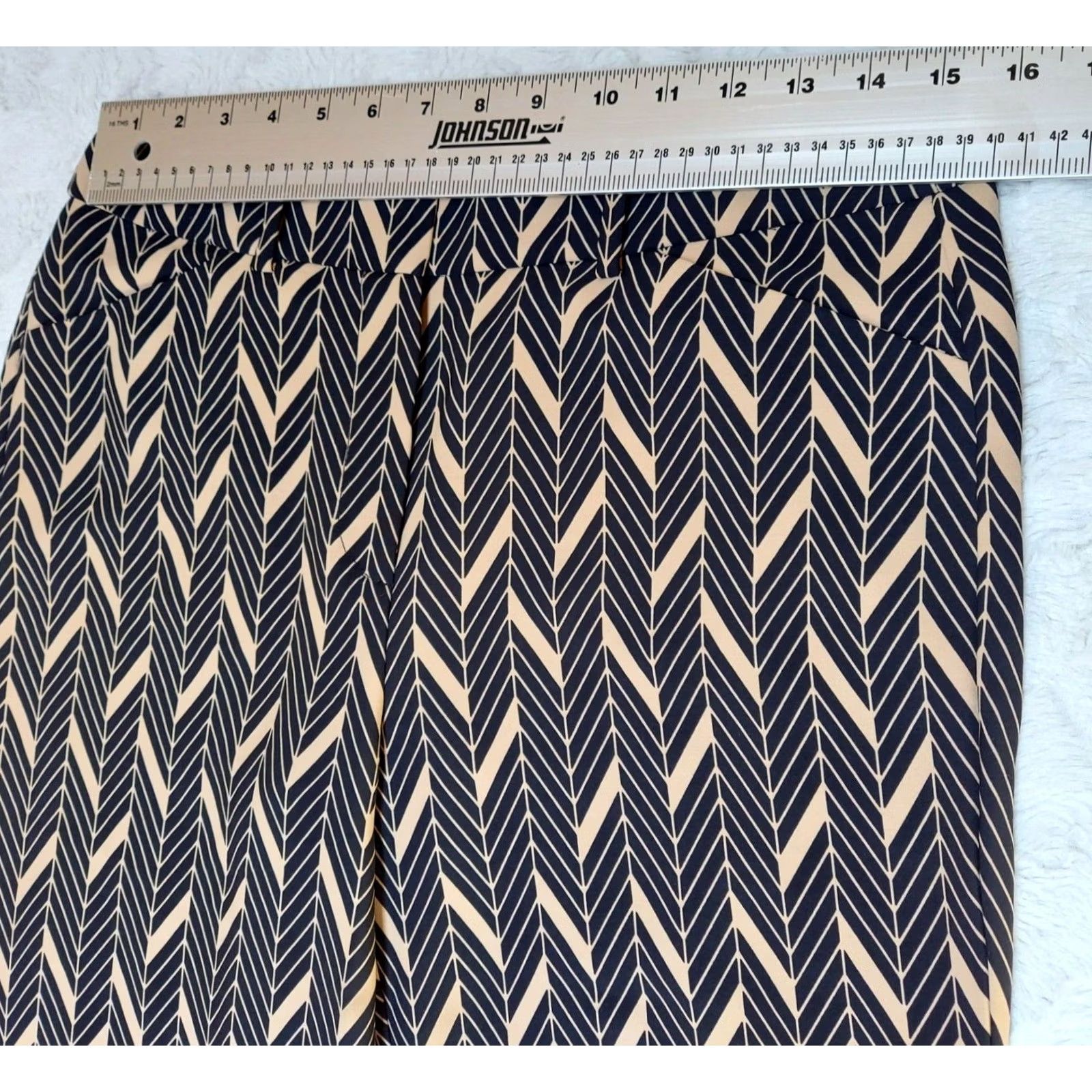 Vintage Chico's Women's 0.5 Regular Ultimate Fit Wide-Leg Pants Black Beige Chevron Size 25" / US 0 / IT 36 - 2 Thumbnail