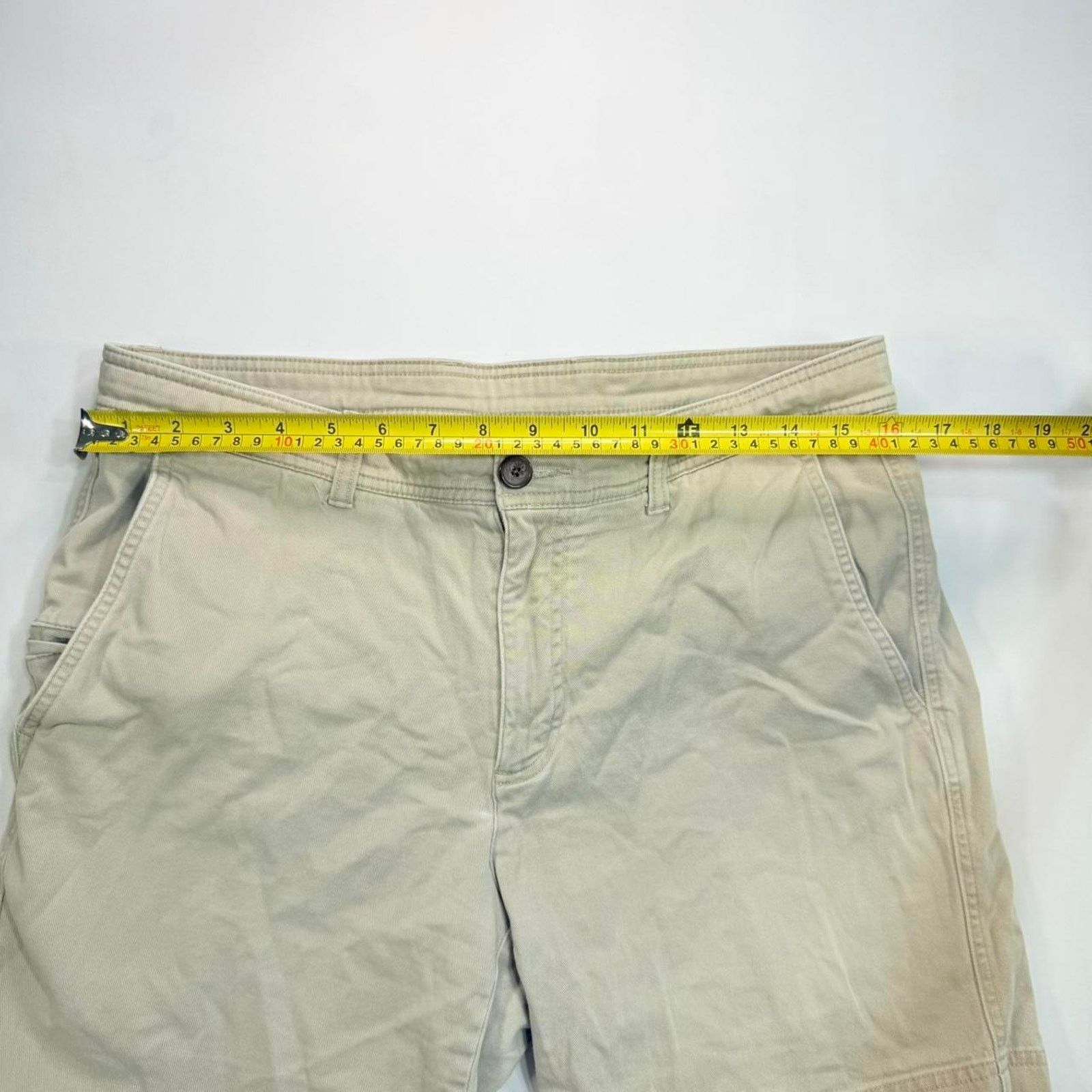 Roundtree & Yorke Mens Tan Roundtree & Yorke chino golf shorts Sz 34 Size US 34 / EU 50 - 2 Thumbnail