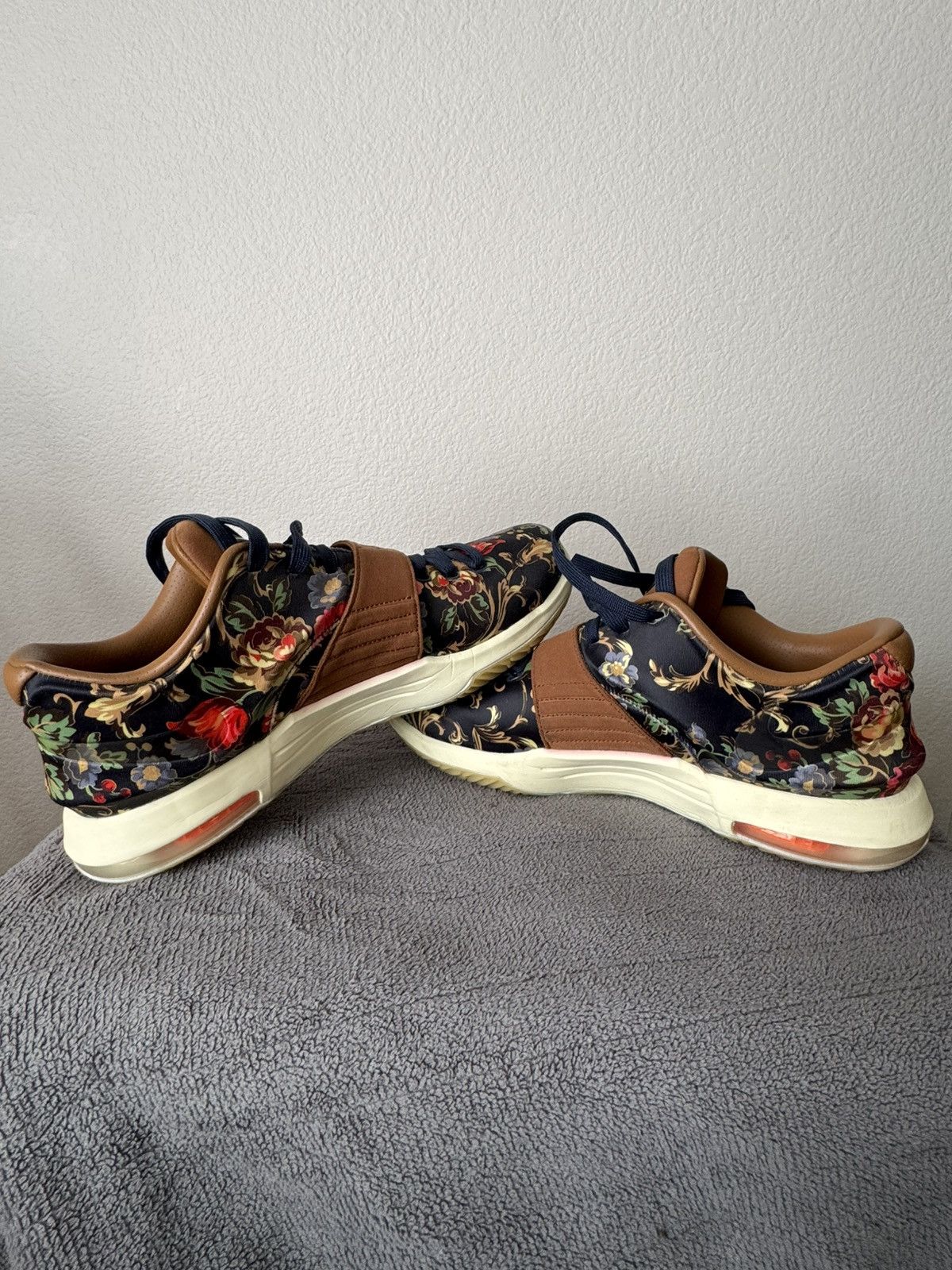 Nike Nike KD 7 EXT QS “Floral” Size US 11 / EU 44 - 6 Thumbnail