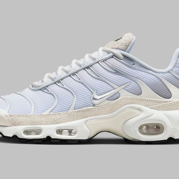 Nike Nike Air Max Plus "Pure Platinum" in Sail / Silver Size US 12 / EU 45 - 1 Thumbnail