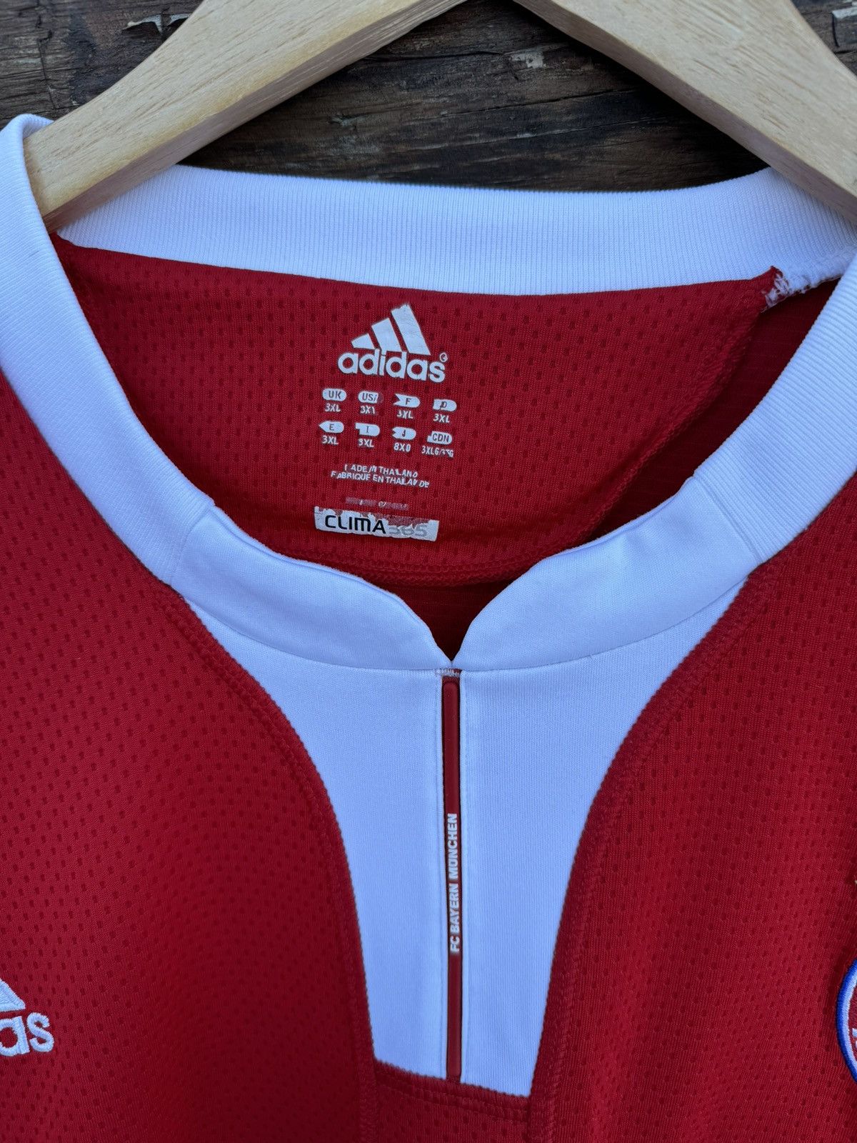 Adidas × Vintage 2009 Adidas Bayern Munich #44 Tumoshchuk vintage jersey Size US XXL / EU 58 / 5 - 6 Thumbnail