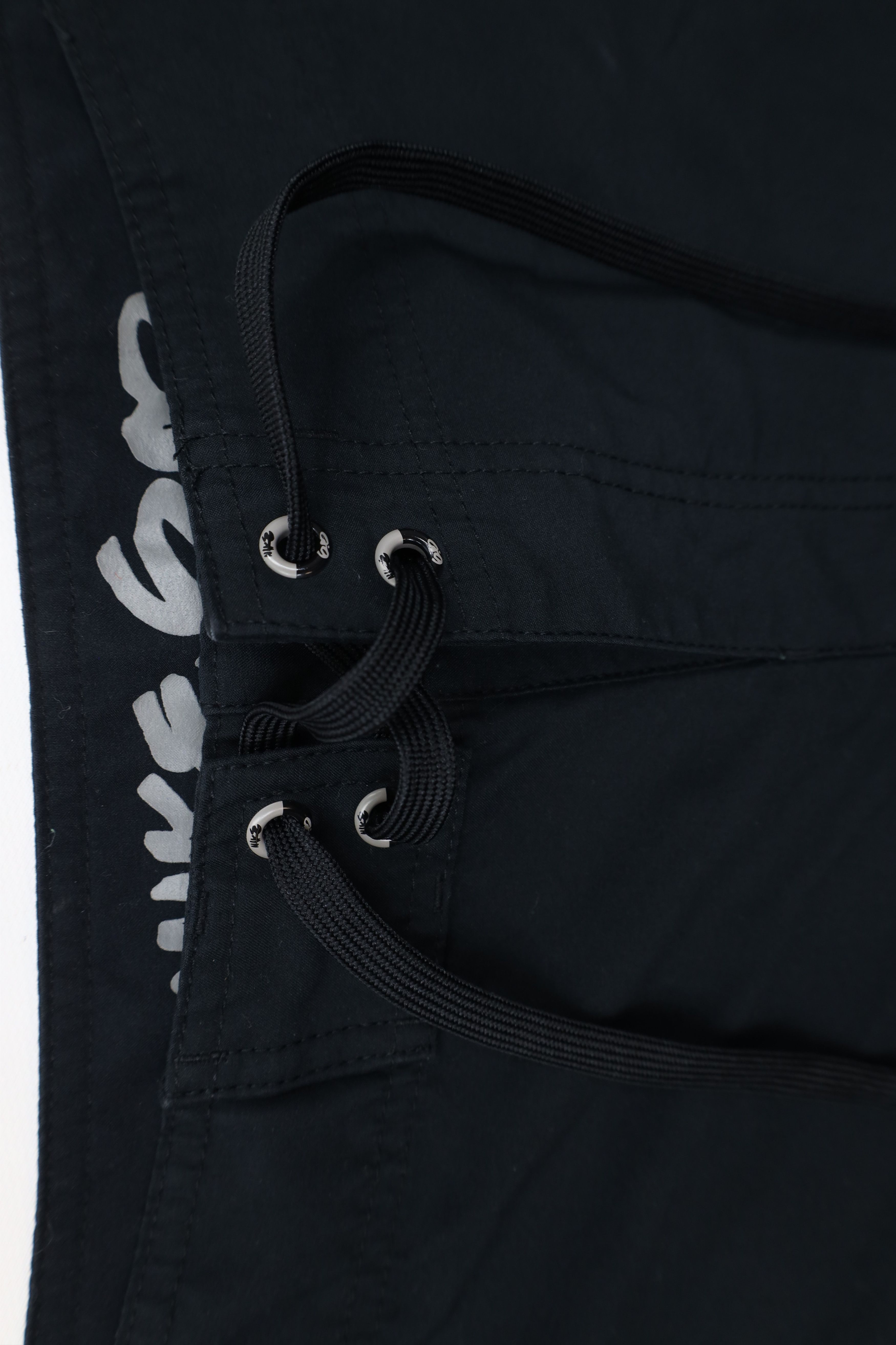 Nike × Vintage Vintage Nike 6.0 Skateboarding Scott Mini Swoosh Shorts Size US 34 / EU 50 - 7 Thumbnail