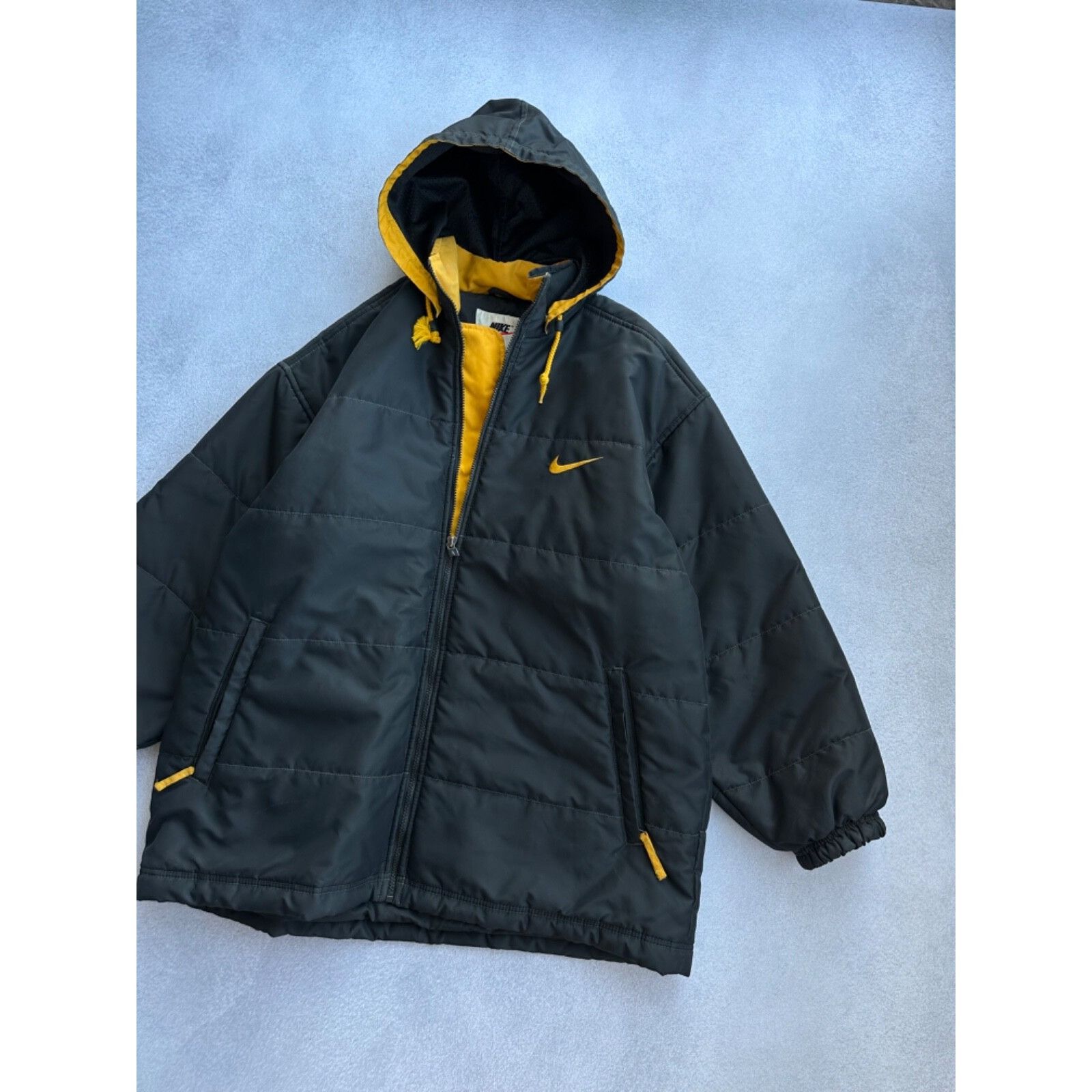 Nike VTG Nike Big Logo Hooded Puffer Jacket Size US XL / EU 56 / 4 - 6 Thumbnail