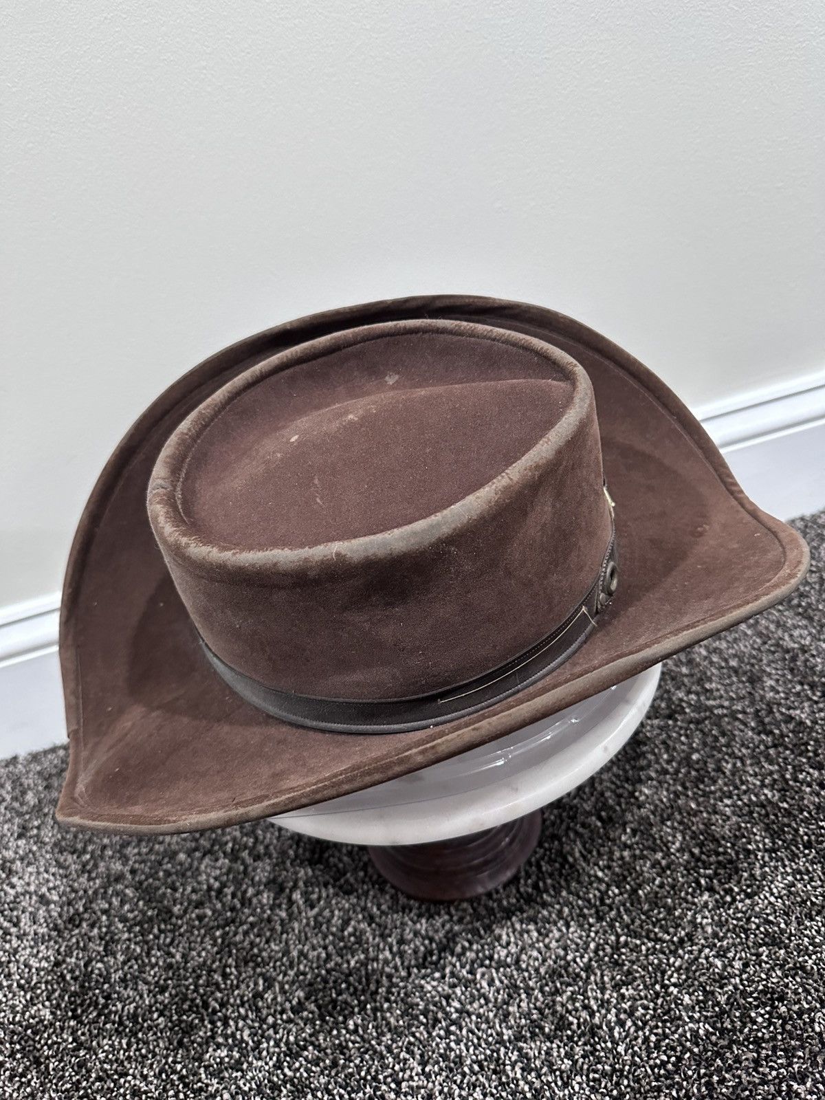 Bailey Hats × Cowboy Equipment × Vintage Vintage Bailey Brown Suede Cowboy Wild West Hat Size ONE SIZE - 3 Thumbnail