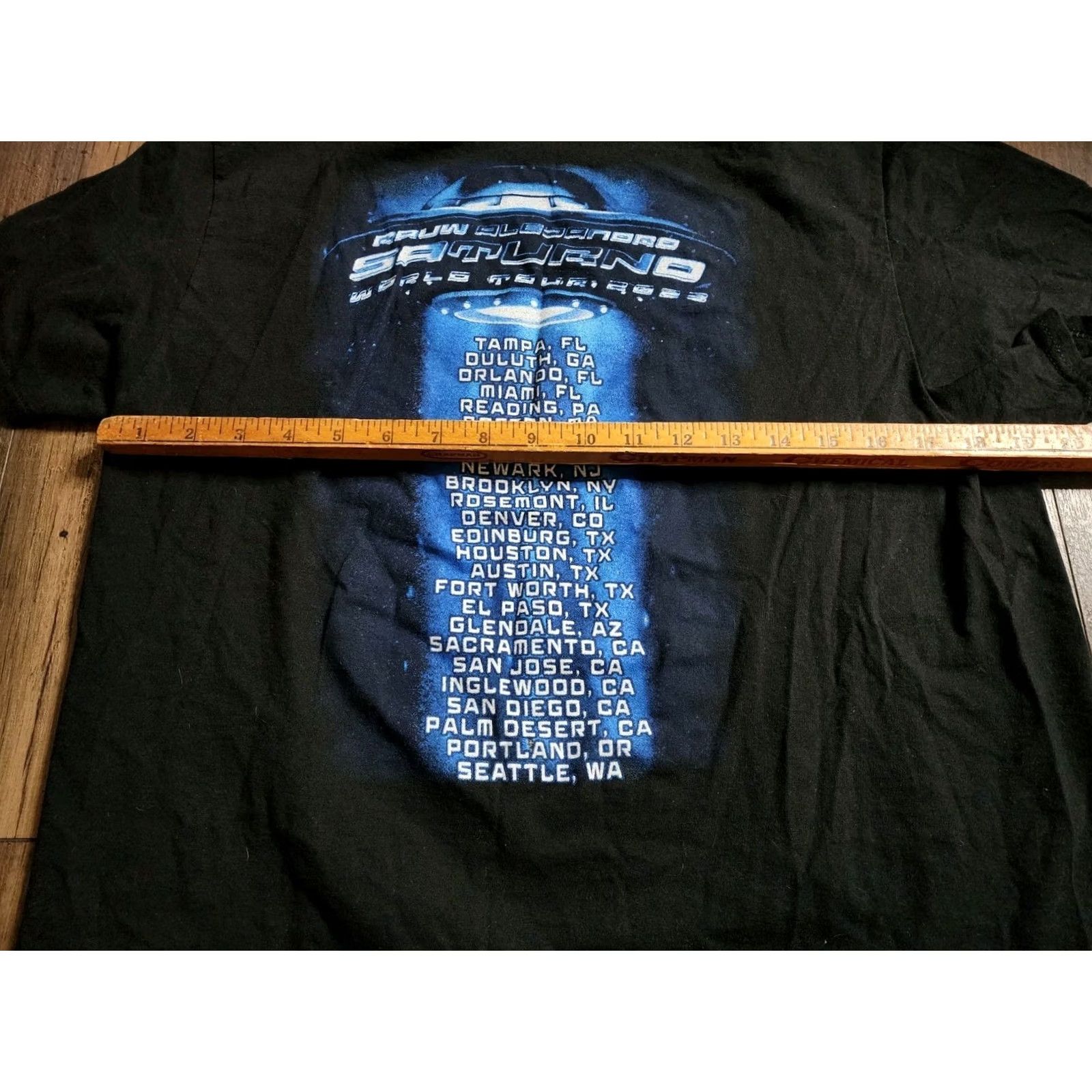 Fruit Of The Loom Rauw Alejandro T Shirt Black Short Sleeve Crew Neck 2023 Saturno World Tour Double-Sided Fruit of the Loom Mens L Merch Shirt Size US L / EU 52-54 / 3 - 4 Thumbnail