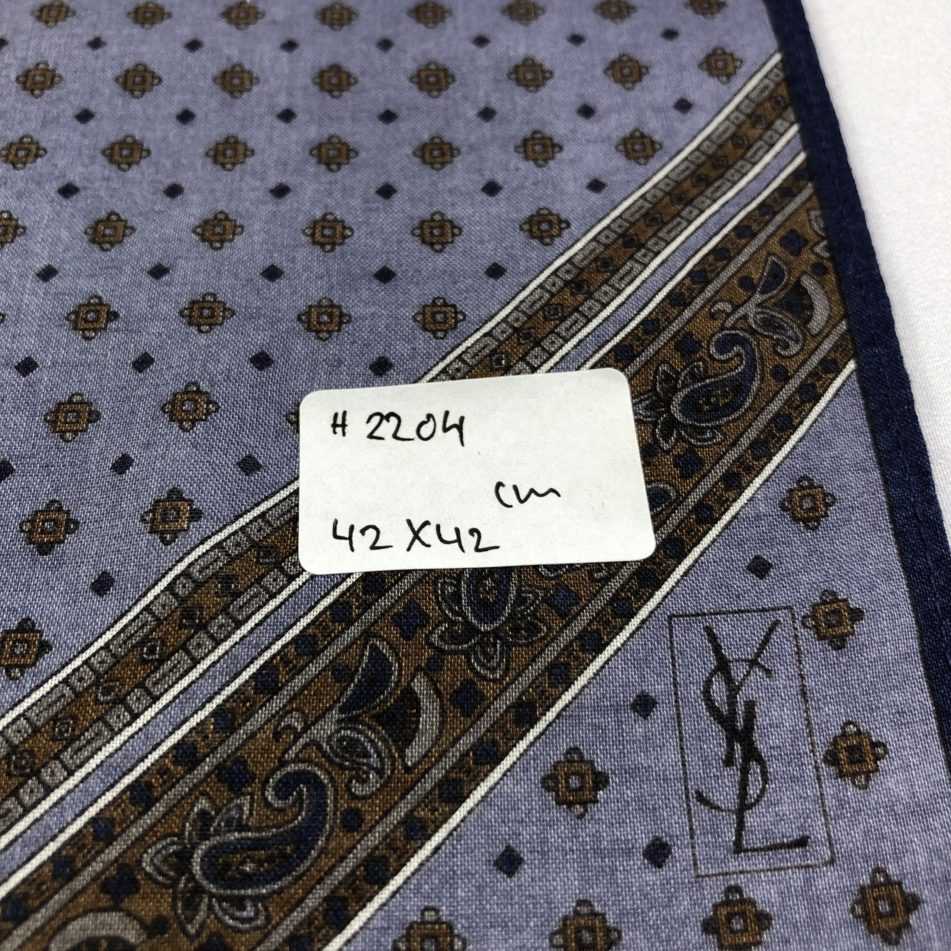 Yves Saint Laurent YSL Handkerchief Neckerchief Bandana H2204 Size ONE SIZE - 5 Thumbnail