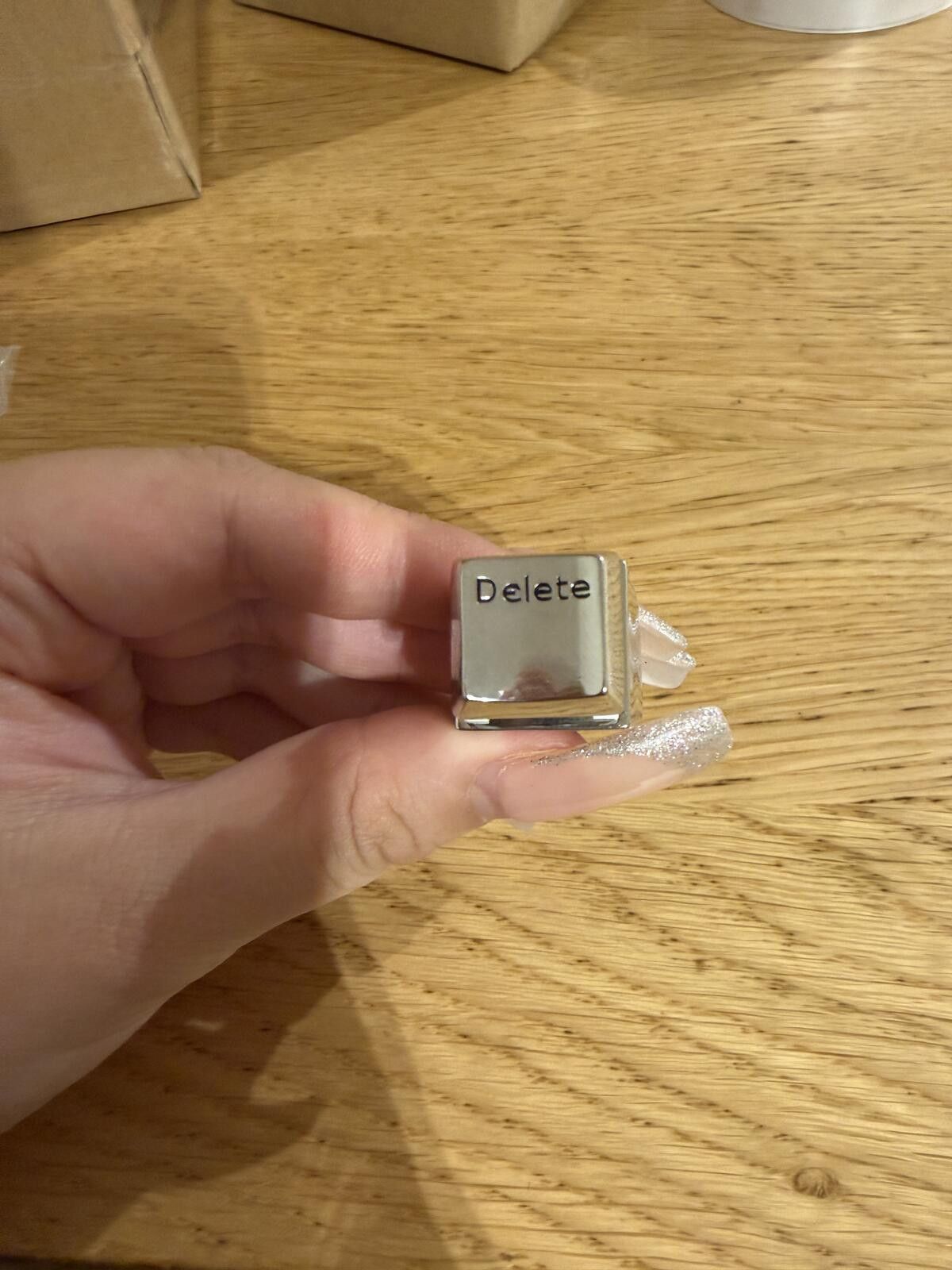 Other Silver Tone Delete Key Ring - Chunky Novelty Jewelry Size ONE SIZE - 5 Thumbnail