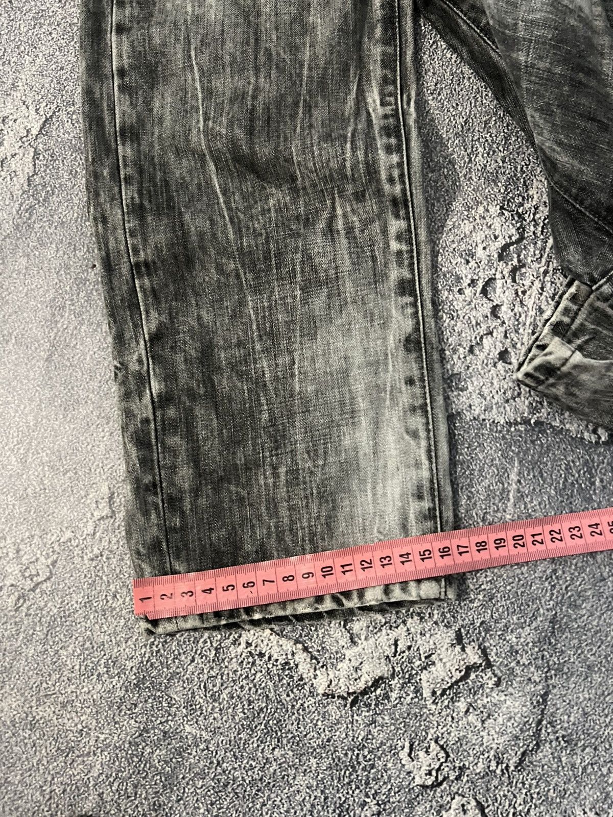 Japanese Brand SWAG Destroyed Acid Washed — Streetwear Weathered Slim Jeans Size US 33 - 9 Thumbnail
