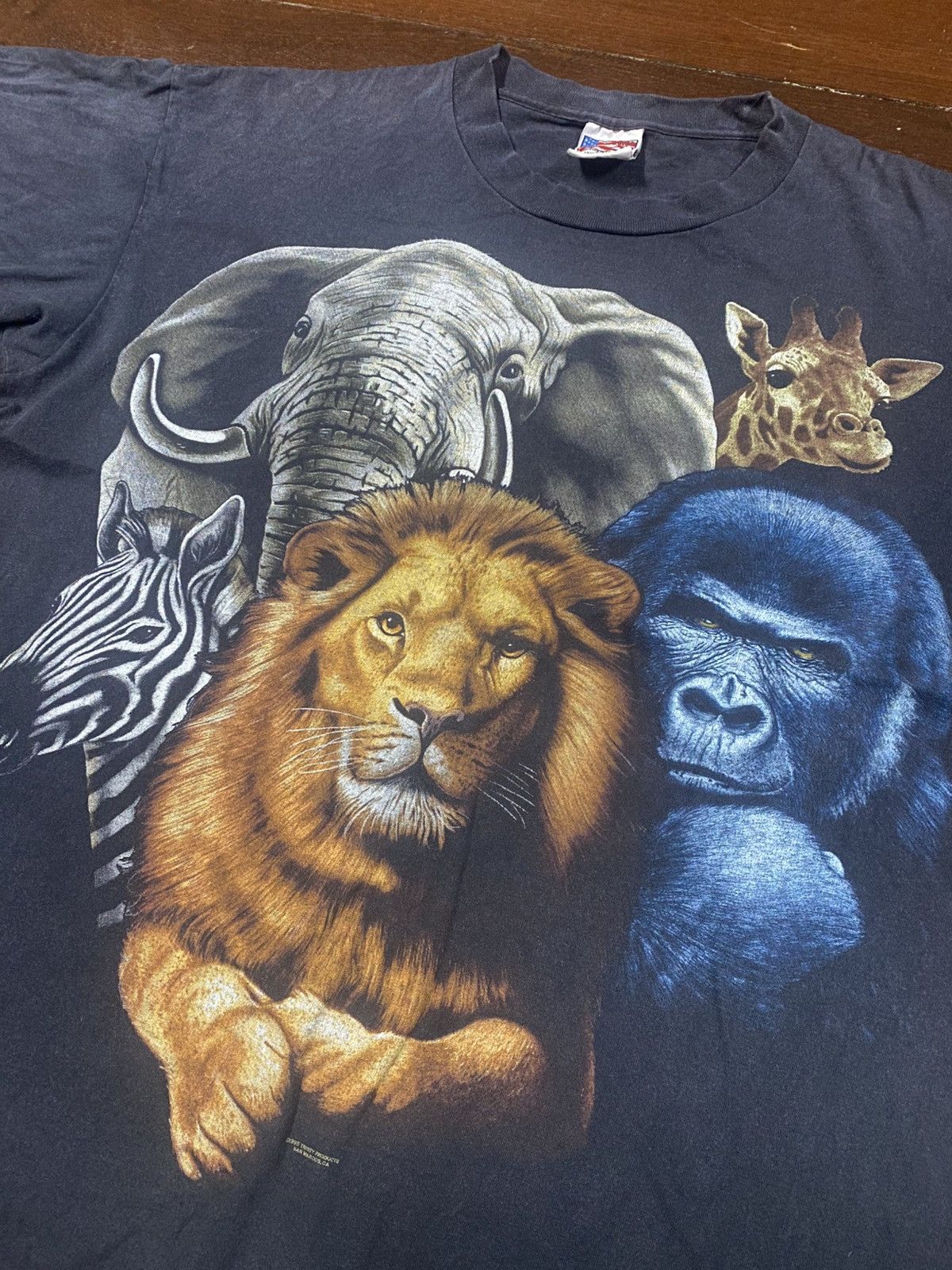 The Mountain Vintage Tigers king kong Animal Graphic ovp USA 90s Size US XL / EU 56 / 4 - 7 Thumbnail