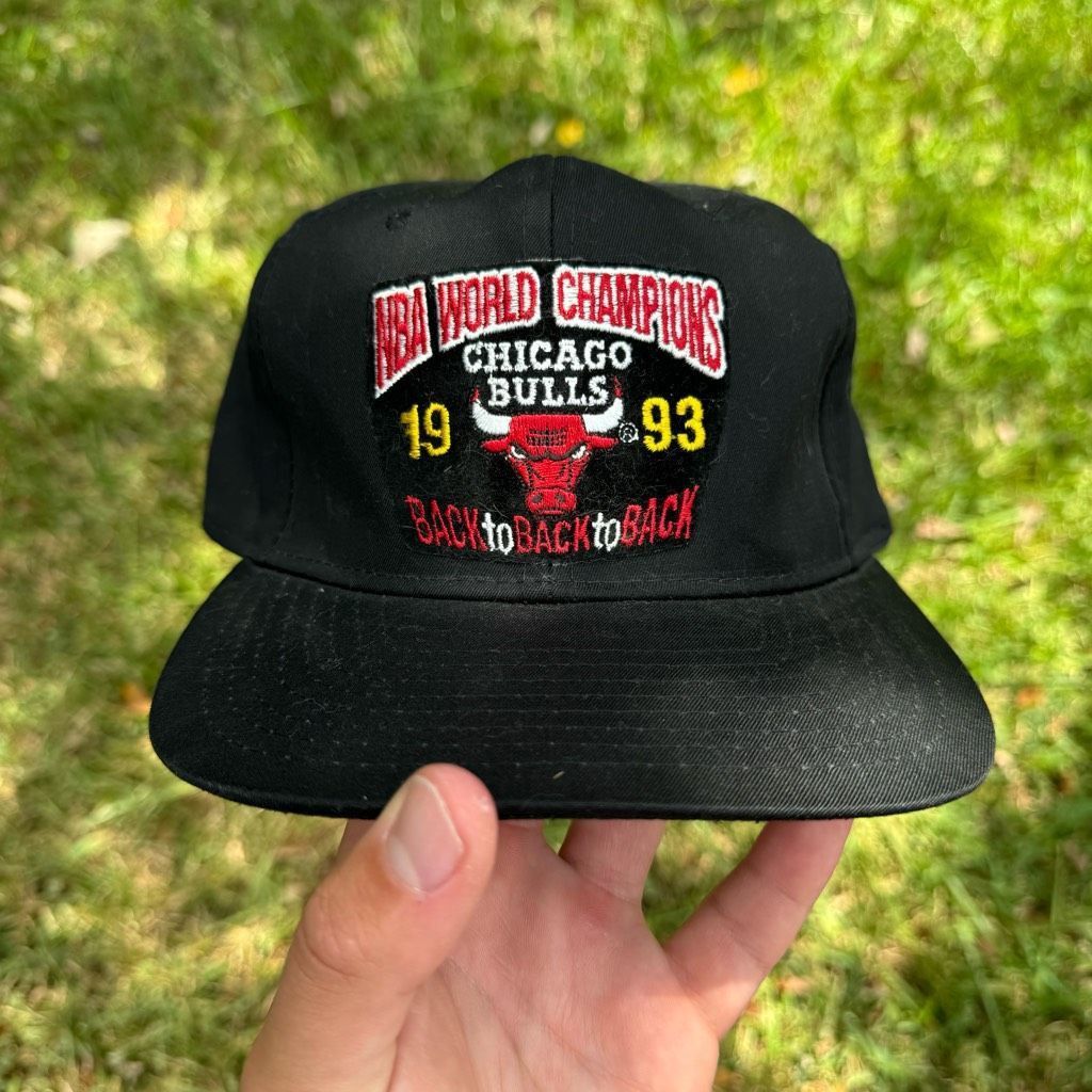 Sports Specialties Vintage 90s Chicago Bulls Back To Back Champions Snapback Ha Size ONE SIZE - 2 Thumbnail