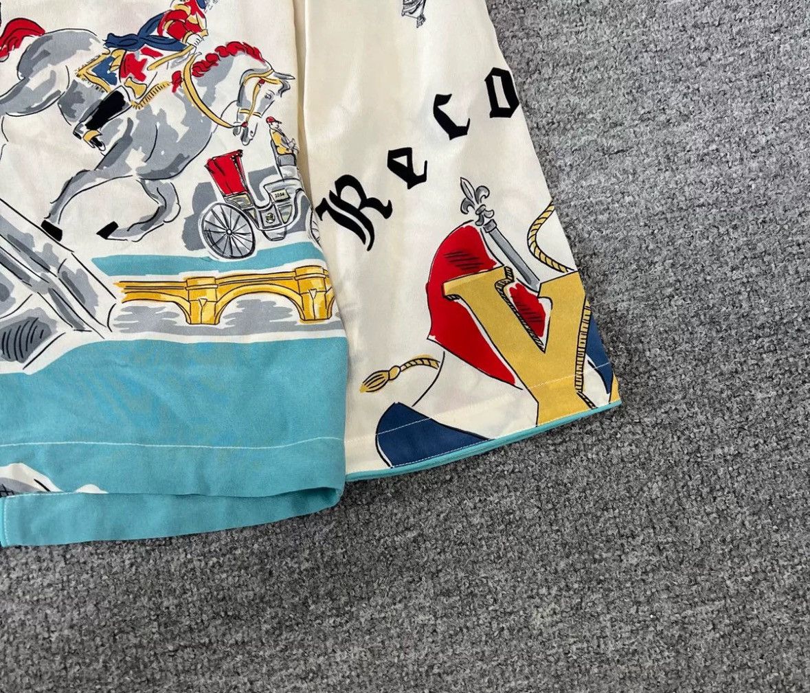 Louis Vuitton Louis Vuitton Lv fashion show silk shirt2412-Nextarrow Size US M / EU 48-50 / 2 - 5 Thumbnail