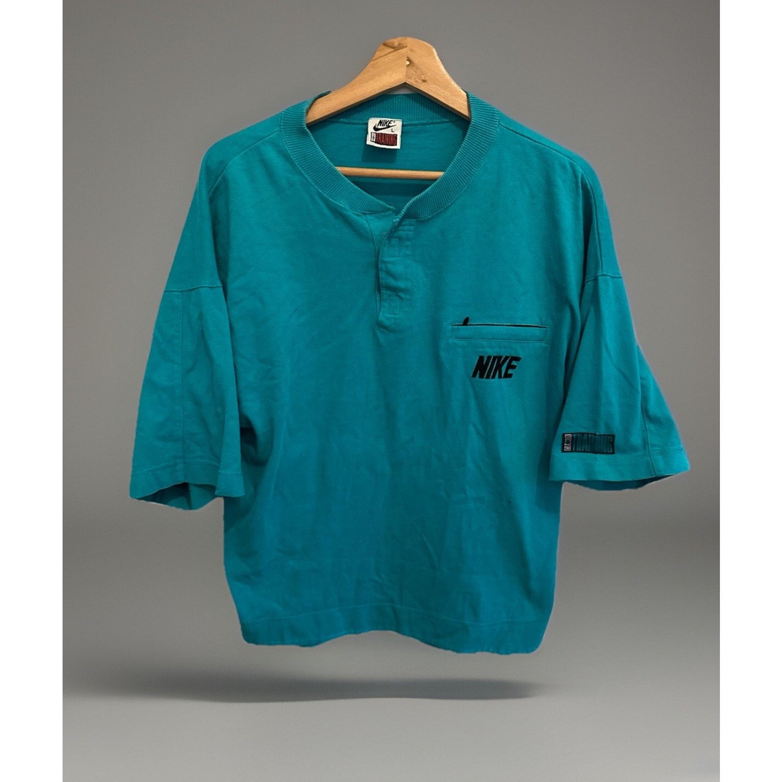 Nike Nike Air Cross Training Shirt Size M Retro Vintage Nike Size US M / EU 48-50 / 2 - 1 Thumbnail