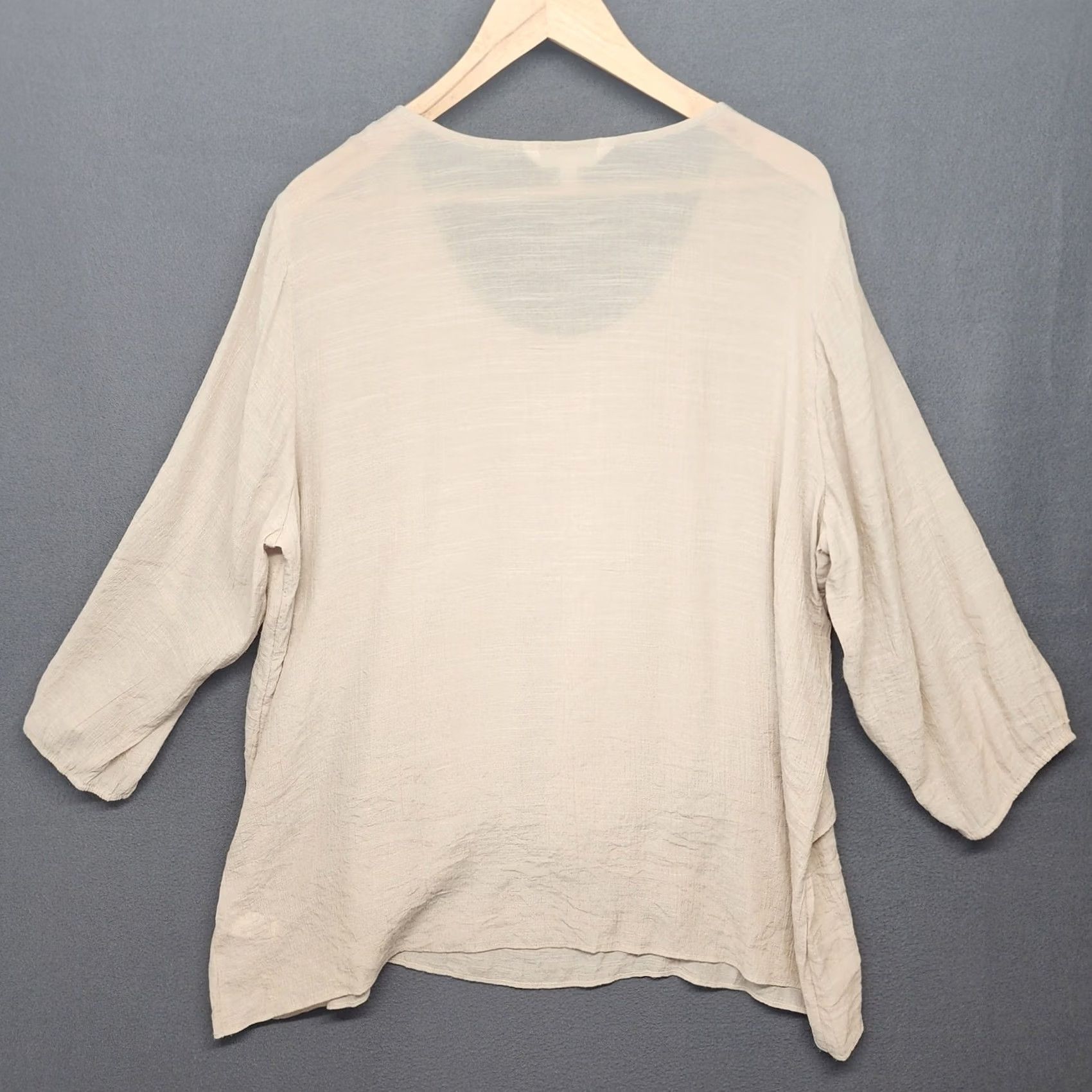 Vintage Krazy Kat Blouse Womens TOP XXL Beige Scoop Beaded Neckline Lagenlook Boho 3/4 Sleeve Tunic Size XXL / US 16-18 / IT 52-54 - 2 Thumbnail