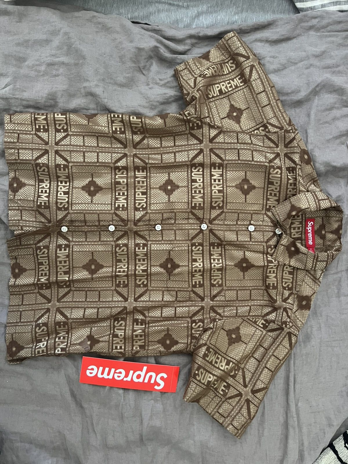 Supreme Supreme TRAY JACQUARD S/S SHIRT tan/brown size Small Size US S / EU 44-46 / 1 - 4 Thumbnail