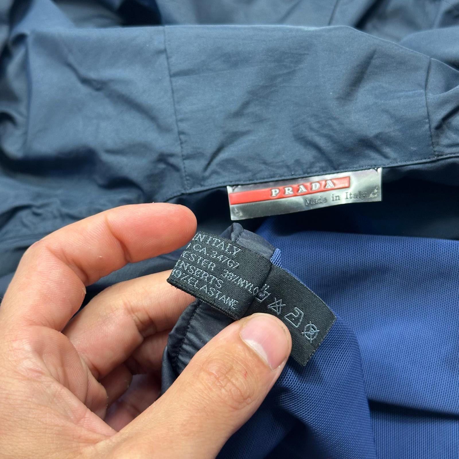 Prada Prada Sport SS00 Gel Seam Nylon Mesh Back Windbreaker XL (L) Size ONE SIZE - 7 Thumbnail