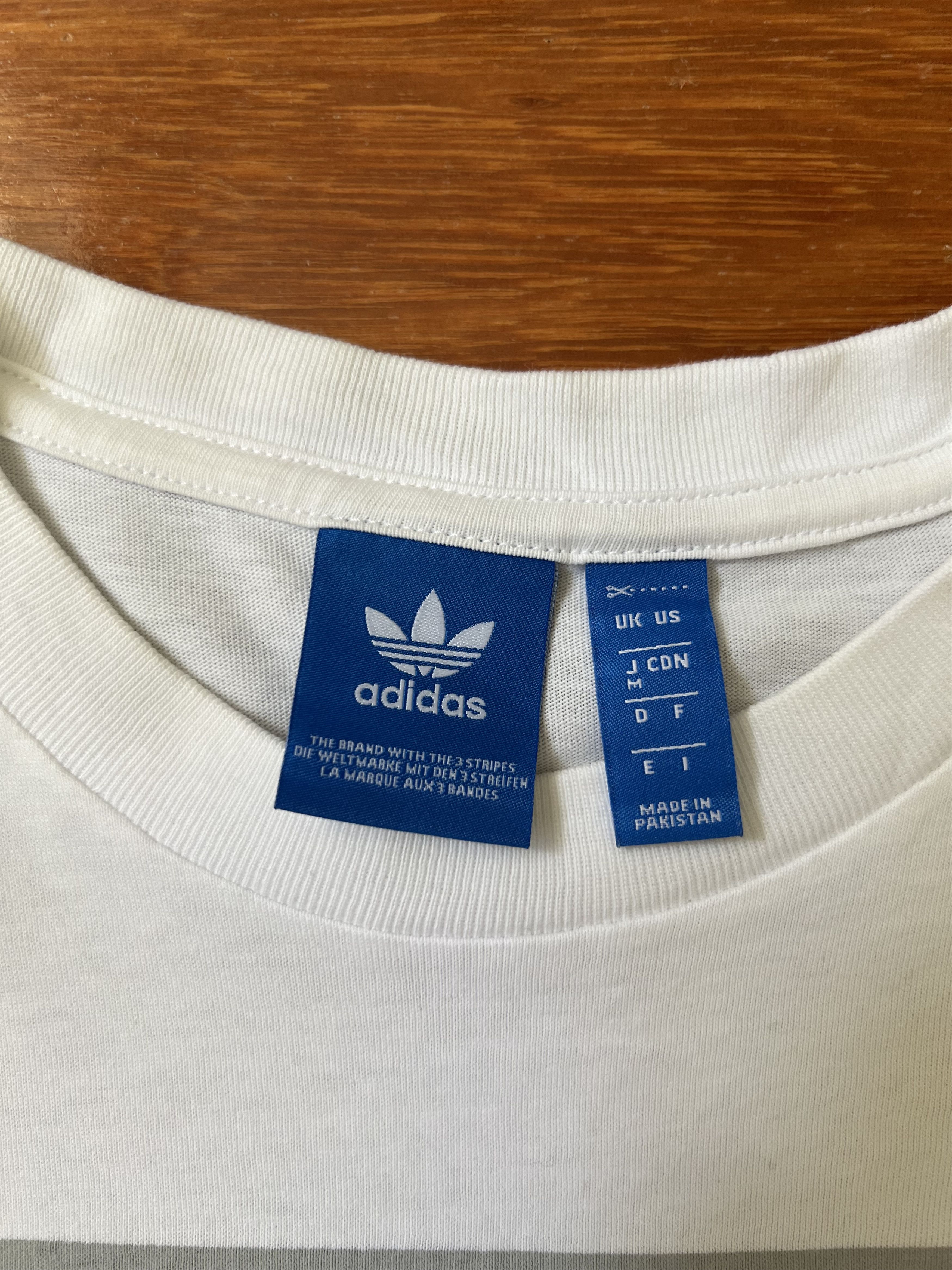 Adidas 💚 Adidas Originals Japan Store Exclusive Monkey White Tee Size US M / EU 48-50 / 2 - 4 Thumbnail