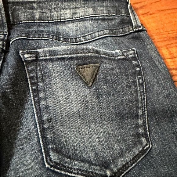 Guess Guess Blue Skinny Jeans with Black Patches Sz 27 Size 27" / US 4 / IT 40 - 9 Thumbnail