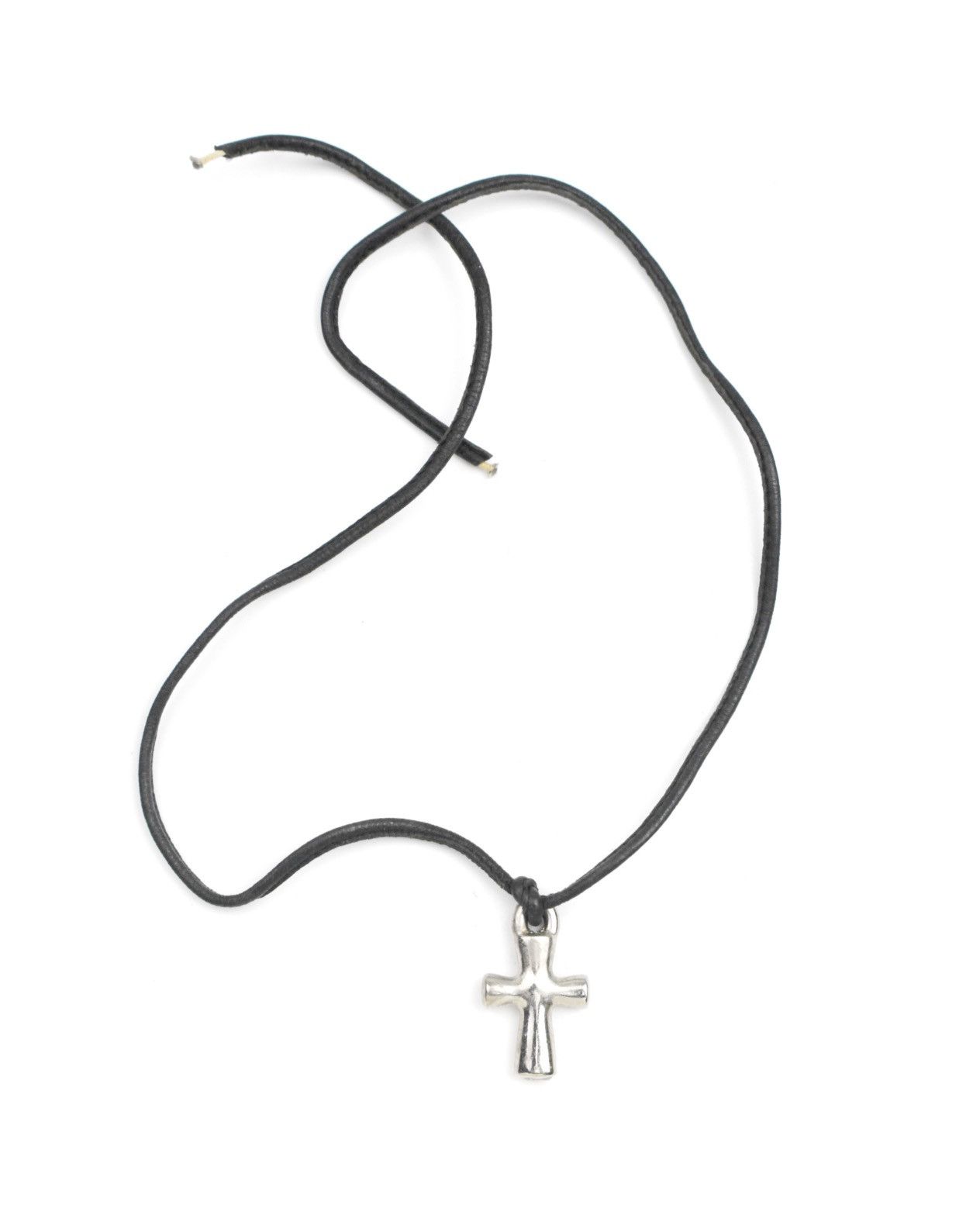 If Six Was Nine 2000S JAPANESE MADE MINI SILVER TONE CROSS NECKLACE Size ONE SIZE - 2 Thumbnail
