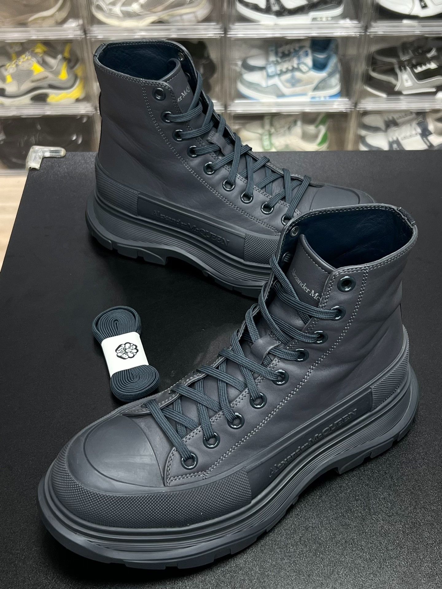Alexander McQueen Alexander McQueen Gray Boots 8 Men Size US 8 / EU 41 - 1 Thumbnail