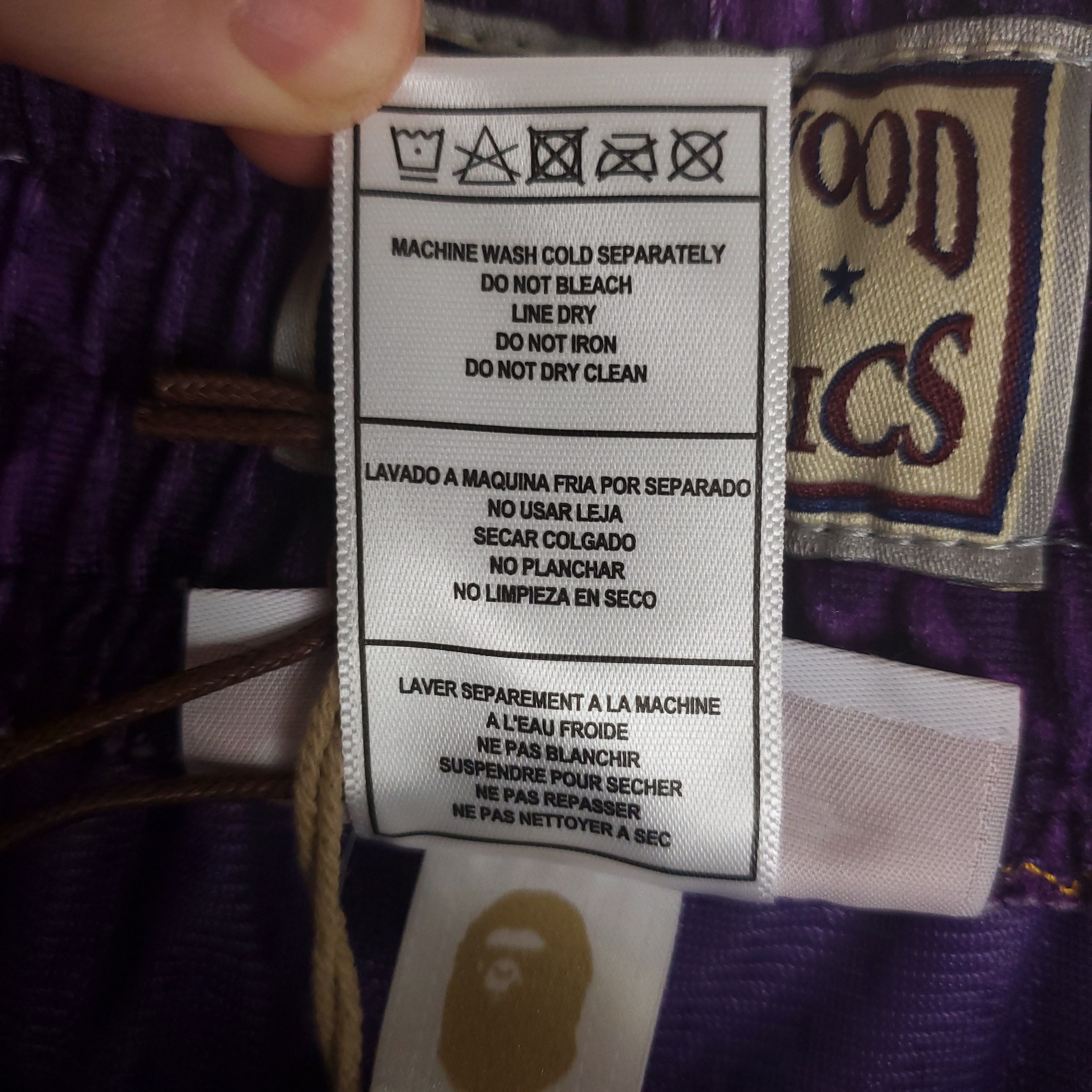 Bape × Mitchell & Ness Bape x Mitchell & Ness LA Lakers Shorts Size US 34 / EU 50 - 8 Thumbnail