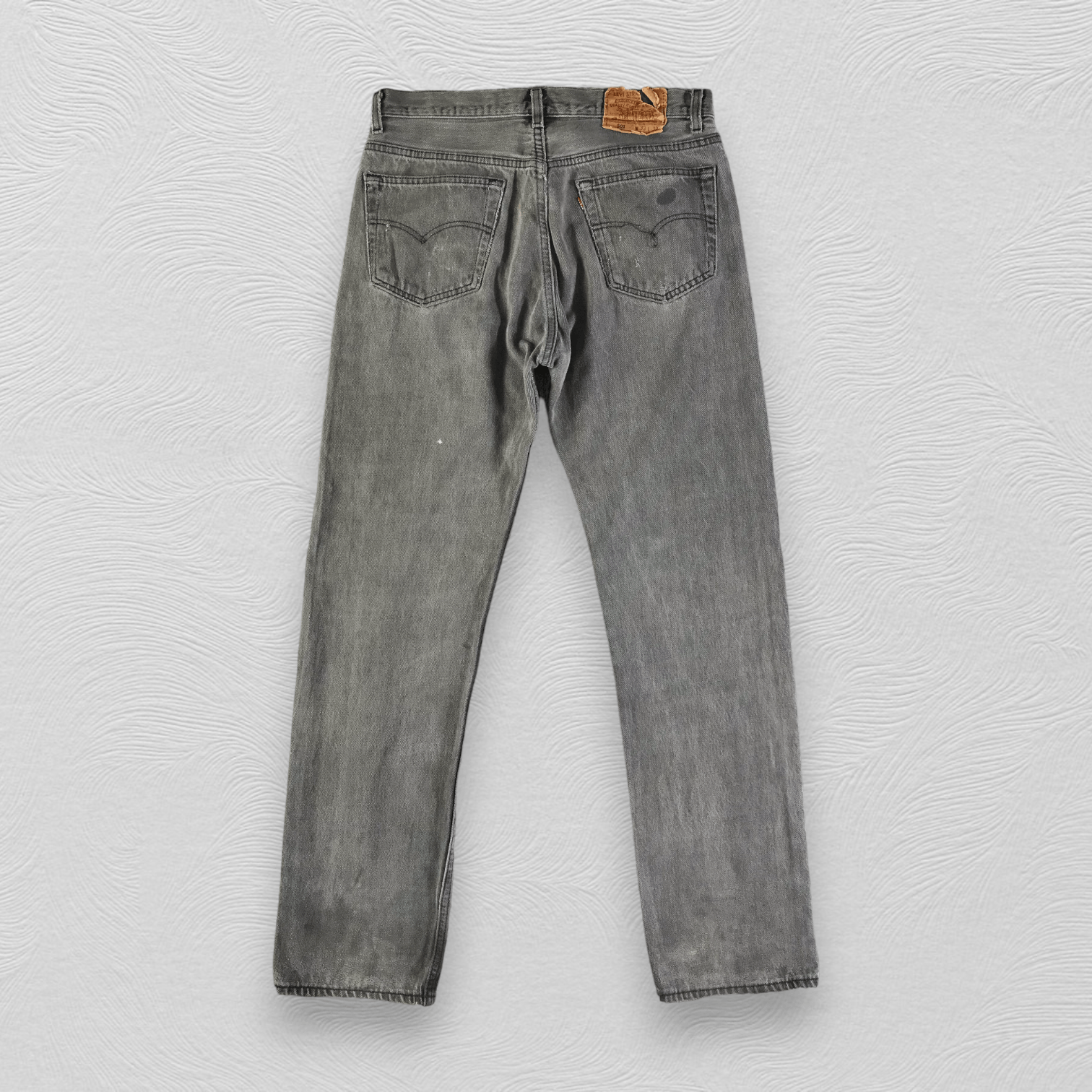 Levi's Vintage Levis 501 Jeans Faded Black Denim KJ2433 Size US 32 / EU 48 - 2 Thumbnail
