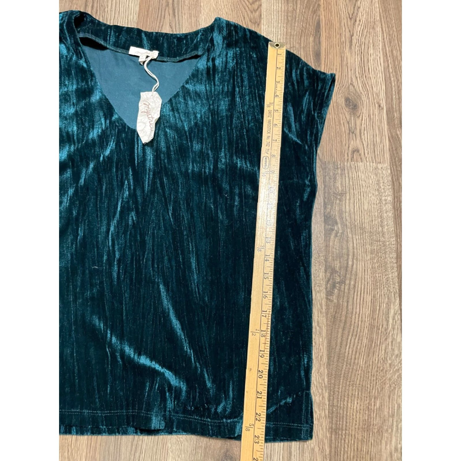 Velvet Mystree Blouse Women L Green Velvet Short Sleeve V-Neck Casual Basic Modern Size L / US 10 / IT 46 - 7 Thumbnail
