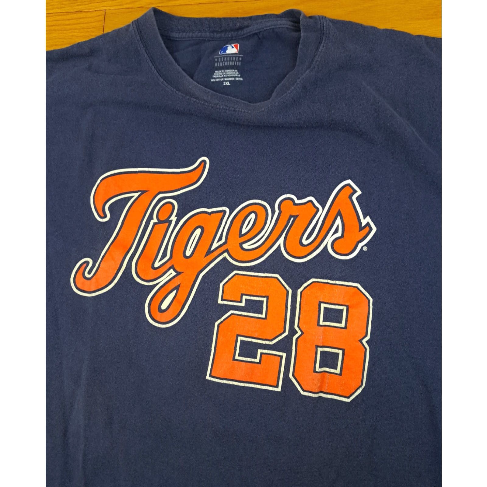 Vintage VINTAGE Detroit Tigers Curtis Granderson 2XL T-Shirt Mens Blue Solid Short Sleeve Genuine Merchandise Sports Baseball 29in long 26in pit to pit Size US XXL / EU 58 / 5 - 4 Thumbnail