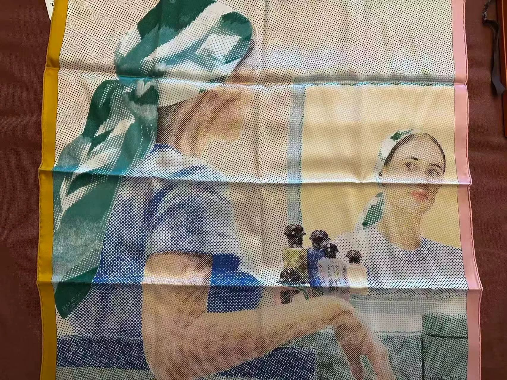 Hermes Hermes 70x70 Scarf 'Zhong De Ziji' Size ONE SIZE - 1 Preview