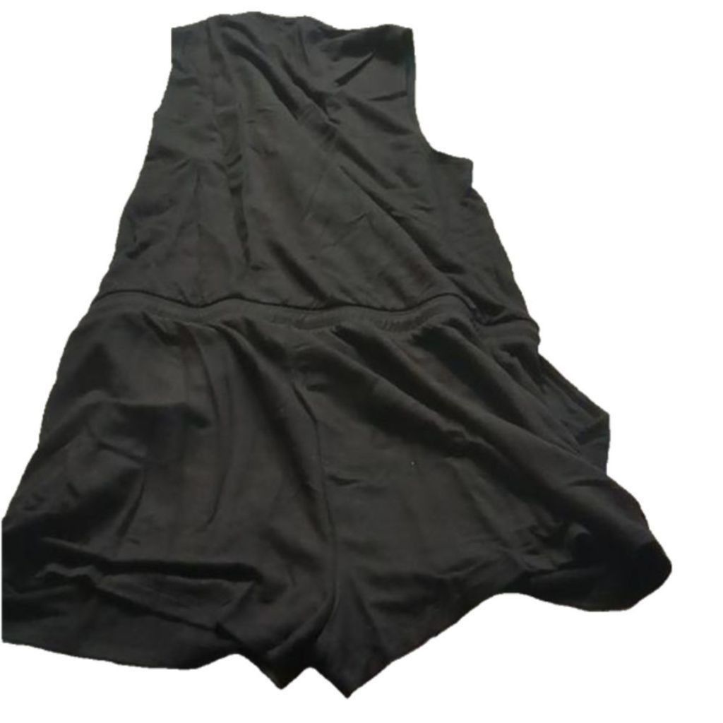 Beyond Yoga Beyond yoga black romper size medium Size 32" / US 10 / IT 46 - 8 Thumbnail