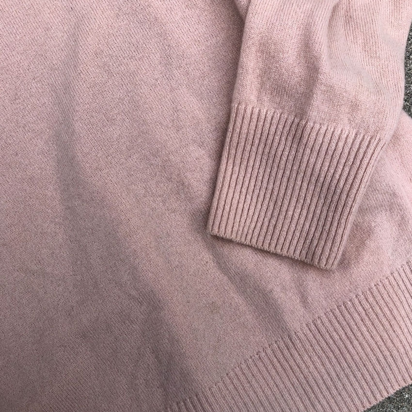 Vince Vince 100% Cashmere Pullover Sweater Women's Small Pink Long Sleeve Shirt Pullover Womens Moved for Search Size S / US 4 / IT 40 - 3 Thumbnail