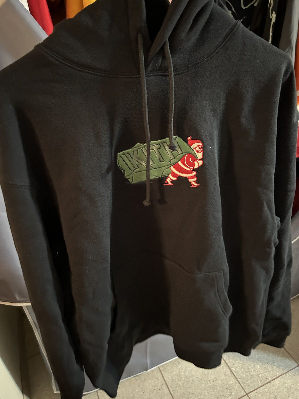 Kith Kith Kithmas Comic Santa Williams III Hoodie Size US M / EU 48-50 / 2 - 2 Thumbnail
