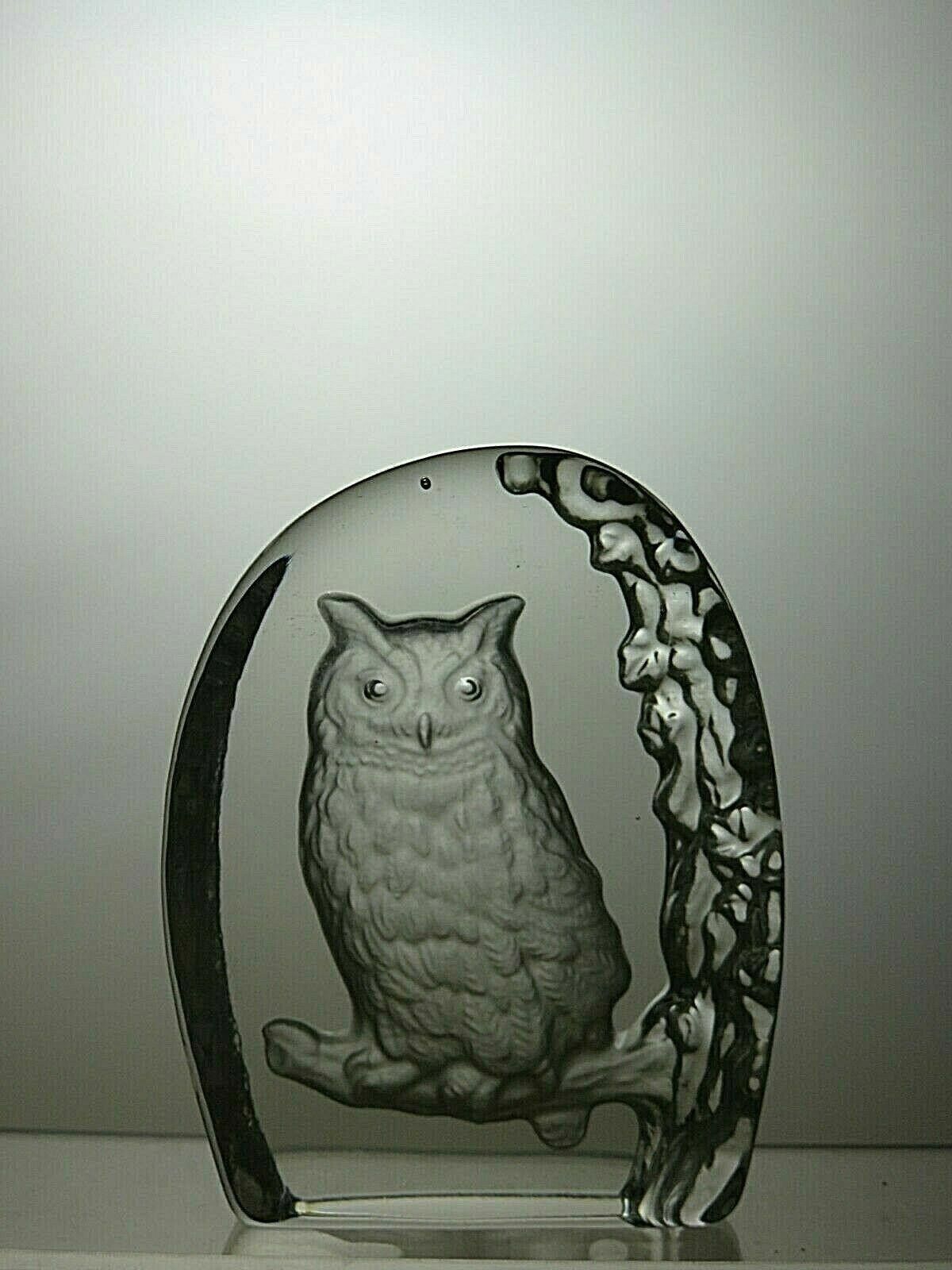 The Unbranded Brand Wedgwood Crystal Etched Eagle Owl Paperweight Ornament 4 1/8 Size ONE SIZE - 3 Thumbnail