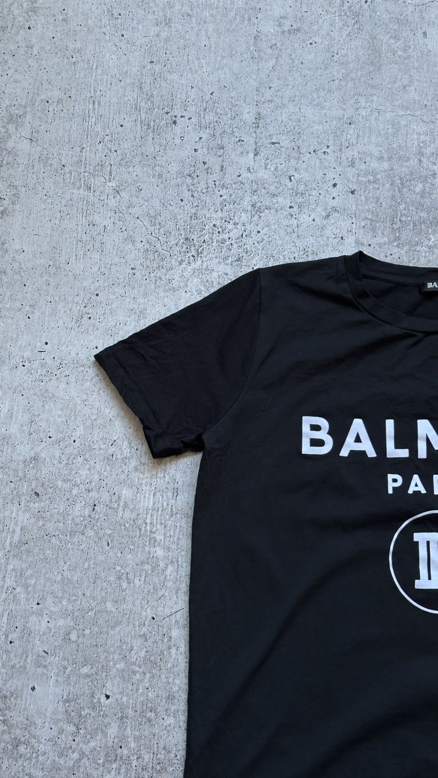 Balmain Women's Balmain Paris Big Logo Black T Shirt Size XXS / US 00 / IT 34 - 3 Thumbnail