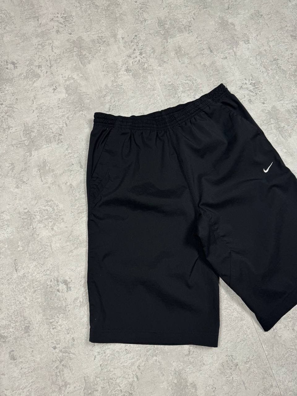 Nike Vintage Nike y2k Black Shorts Size L Size US 34 / EU 50 - 2 Thumbnail