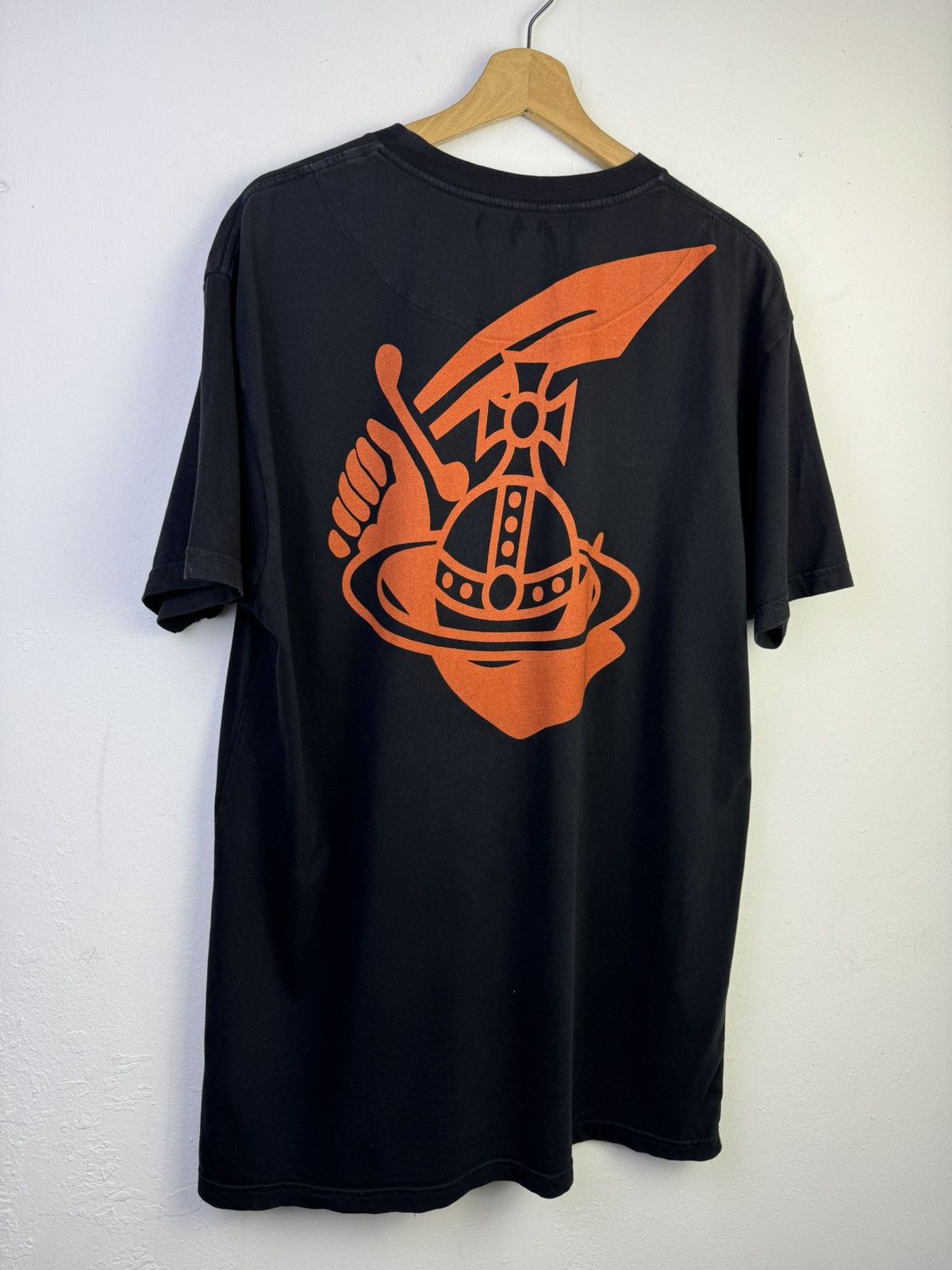 Vivienne Westwood Vivienne Westwood "Time to Act!" t-shirt Size US M / EU 48-50 / 2 - 7 Thumbnail