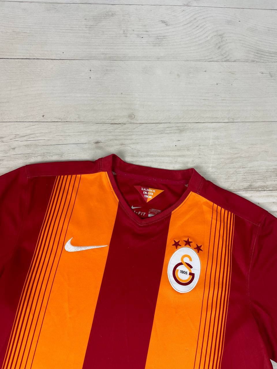 Nike Nike Galatasaray 2014 2015 Home Shirt Soccer Jerseys Size US M / EU 48-50 / 2 - 2 Thumbnail