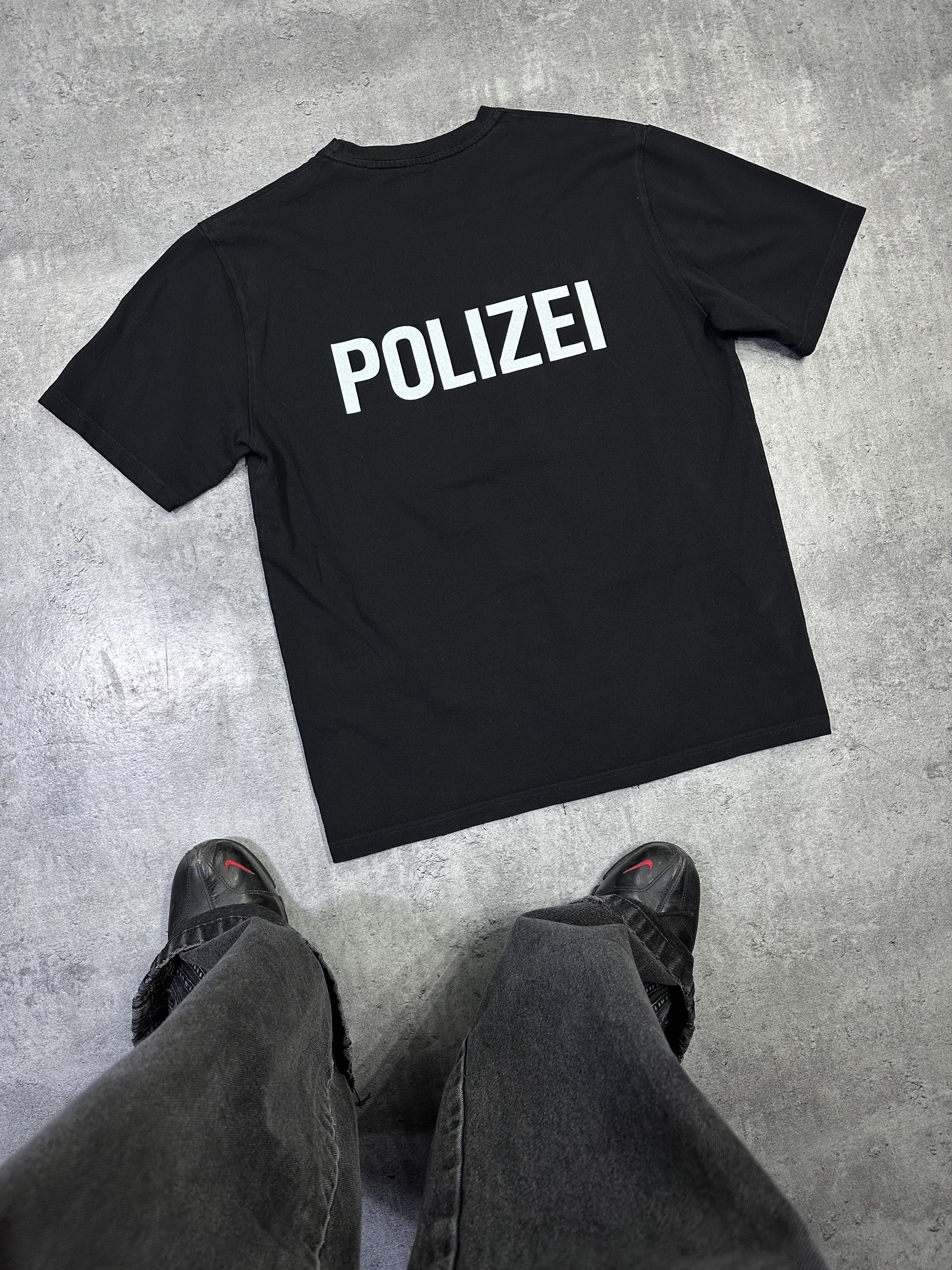 Vintage Trigema black polizei tshirt tactical vetemens inspiration Size US L / EU 52-54 / 3 - 1 Thumbnail