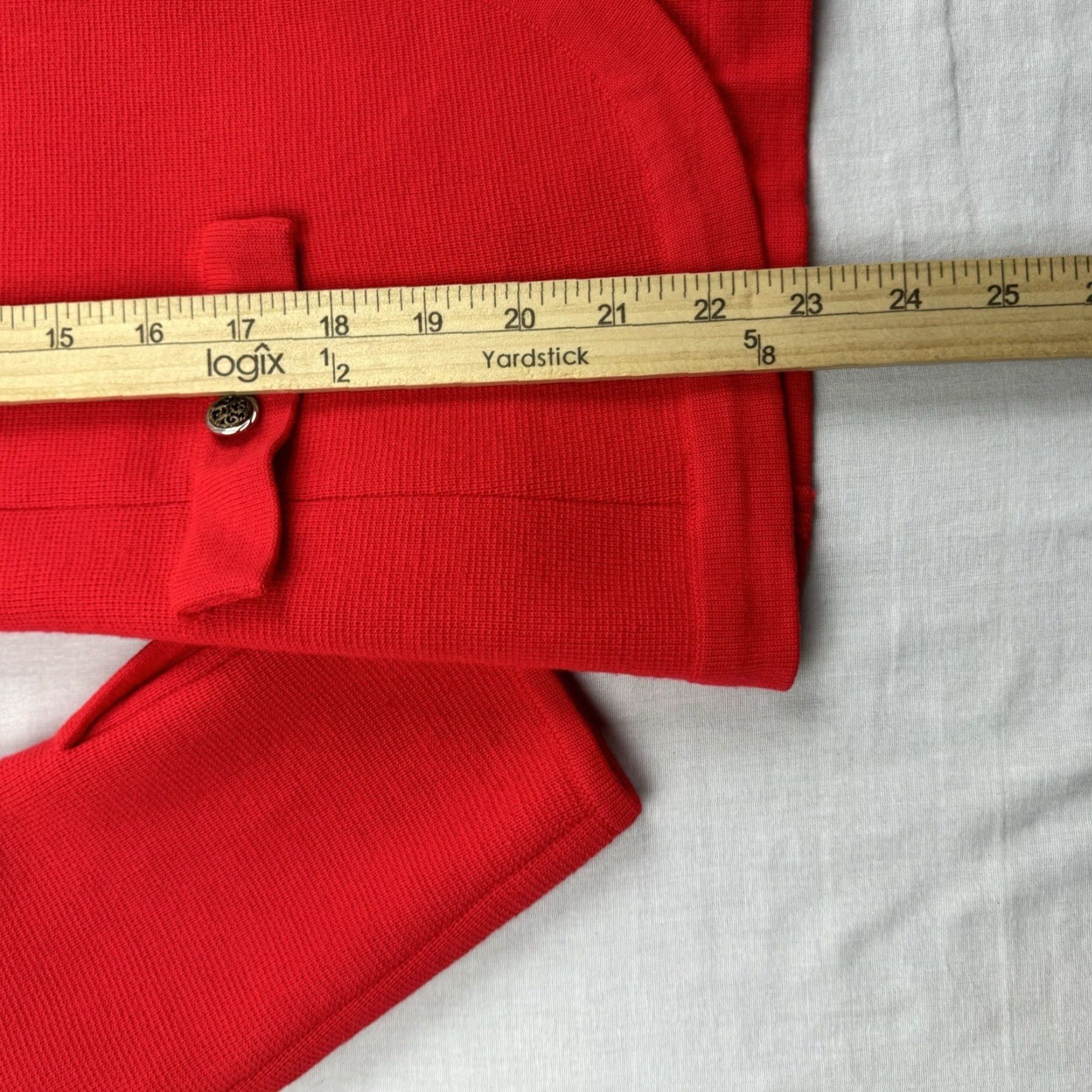 Vintage VINTAGE Heatherton Cardigan Sweater Womens Small Red Wool 80s 90s Italy Brand Heatherton Womens Small Red Wool Cardigan 80s US? Size S / US 4 / IT 40 - 5 Thumbnail