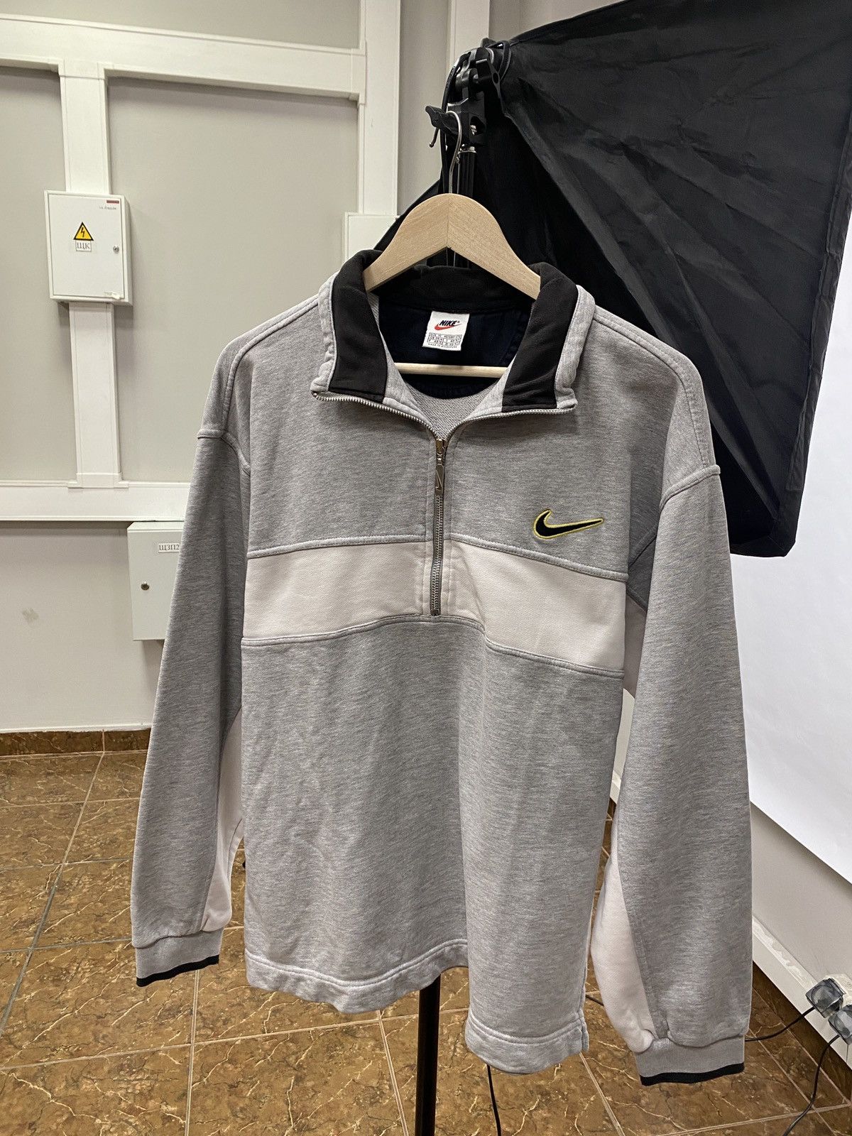Nike 🇺🇸 Vintage 90s Nike Athletic 1/4 Zip Sweatshirt Rare Hype Size US M / EU 48-50 / 2 - 1 Thumbnail